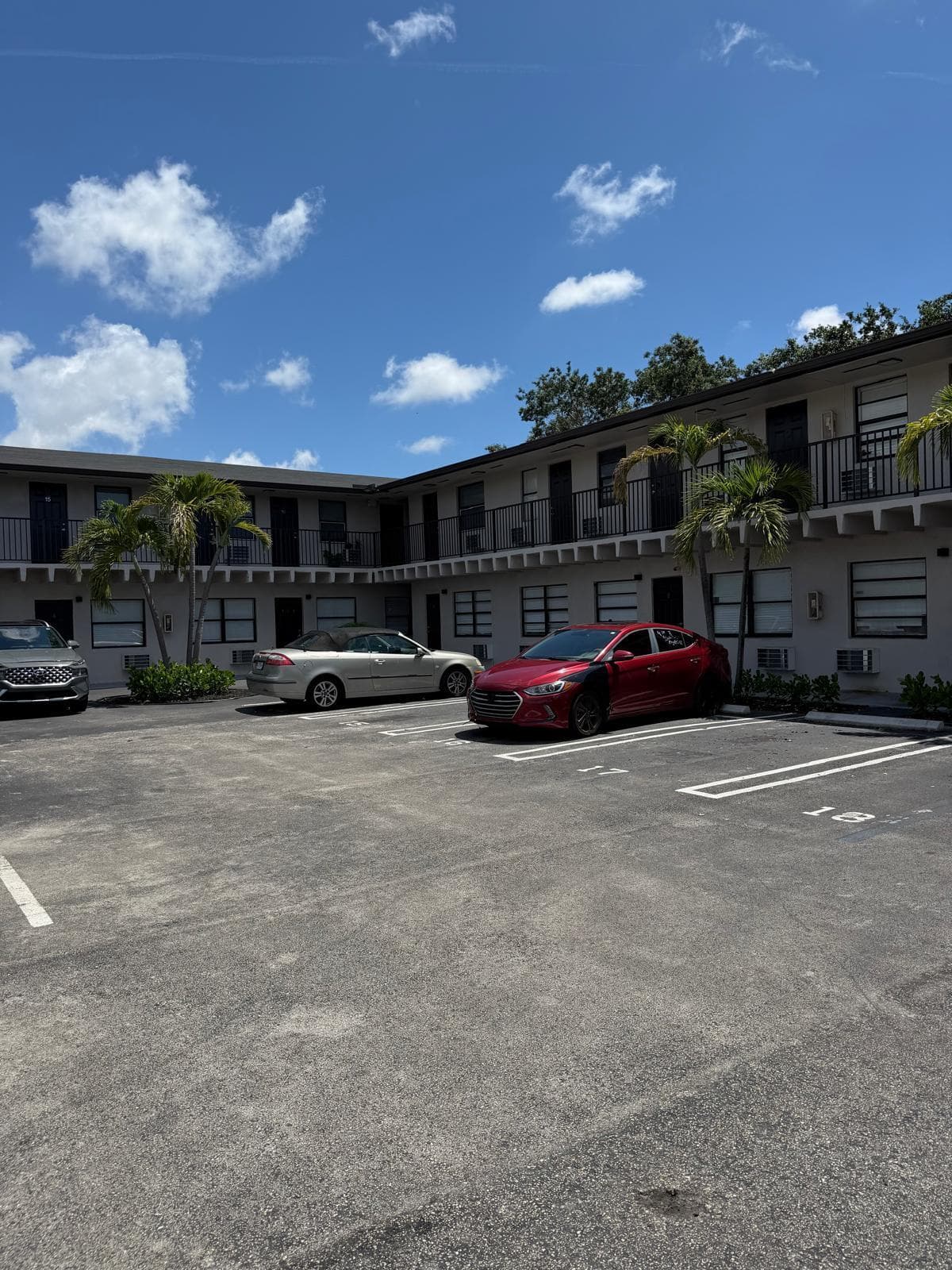 110 NW 7th Avenue 18, Pompano Beach, FL 33060 — photo 3 of 23