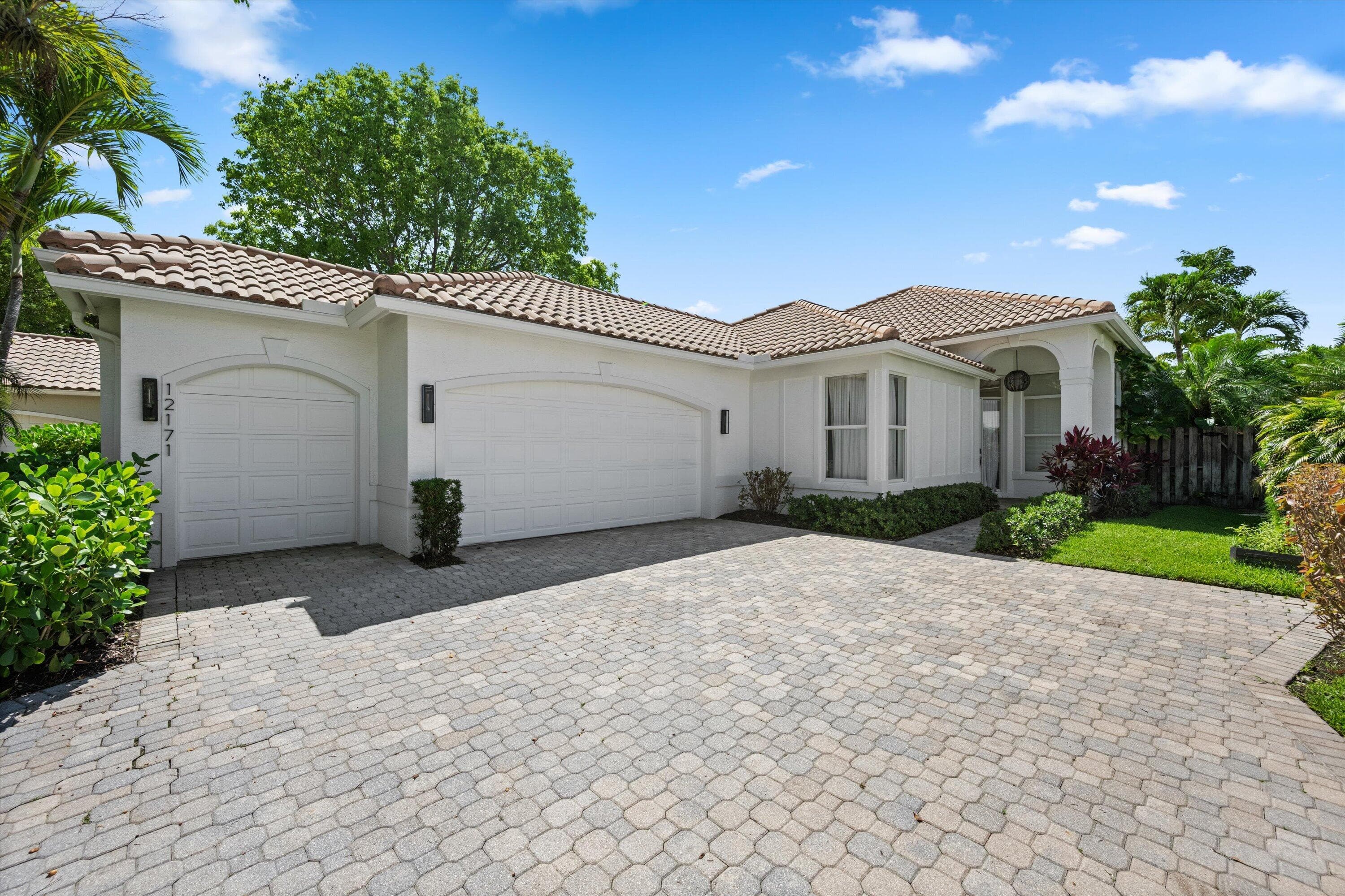 12171 Glen Bay Drive, Wellington, FL 33414 — photo 1 of 38