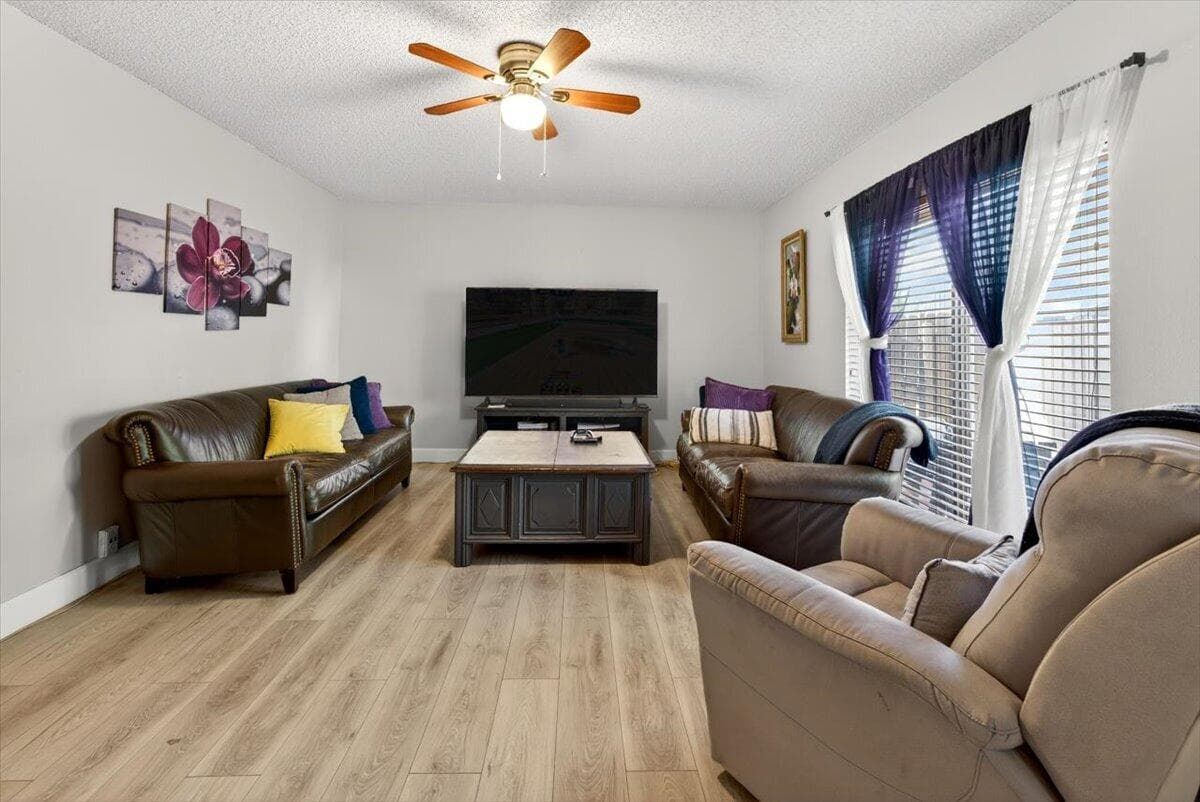 6351 Seven Springs Boulevard B, Greenacres, FL 33463 — photo 3 of 30