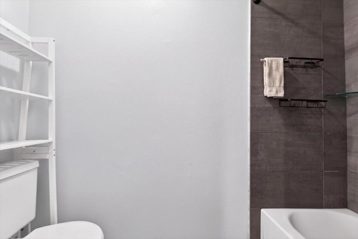 6351 Seven Springs Boulevard B, Greenacres, FL 33463 — photo 15 of 30