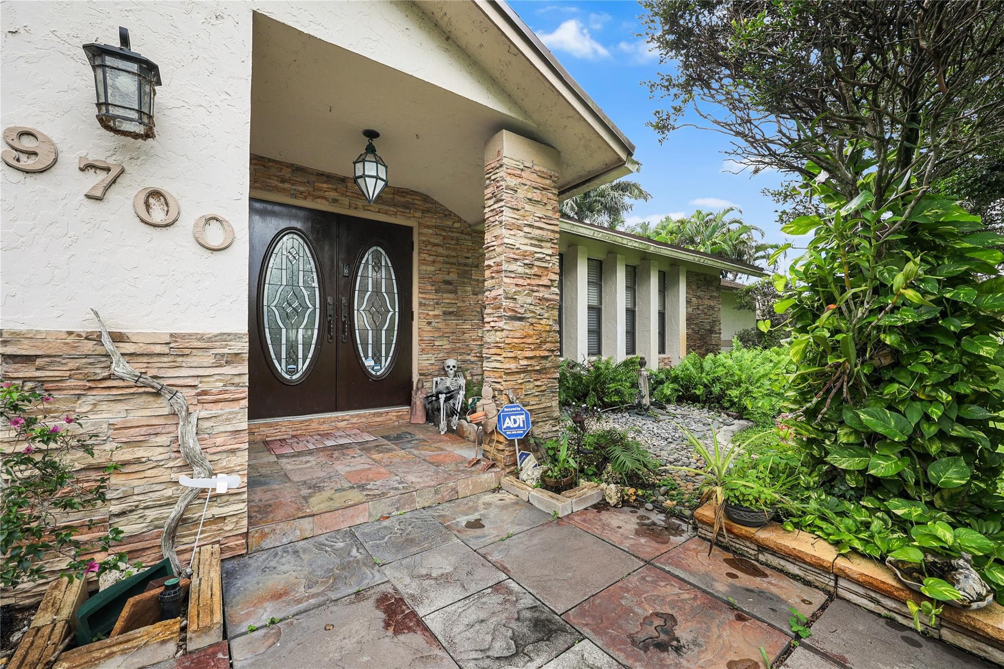 9700 NW 28th Street, Cooper City, FL 33024 — photo 10 of 76