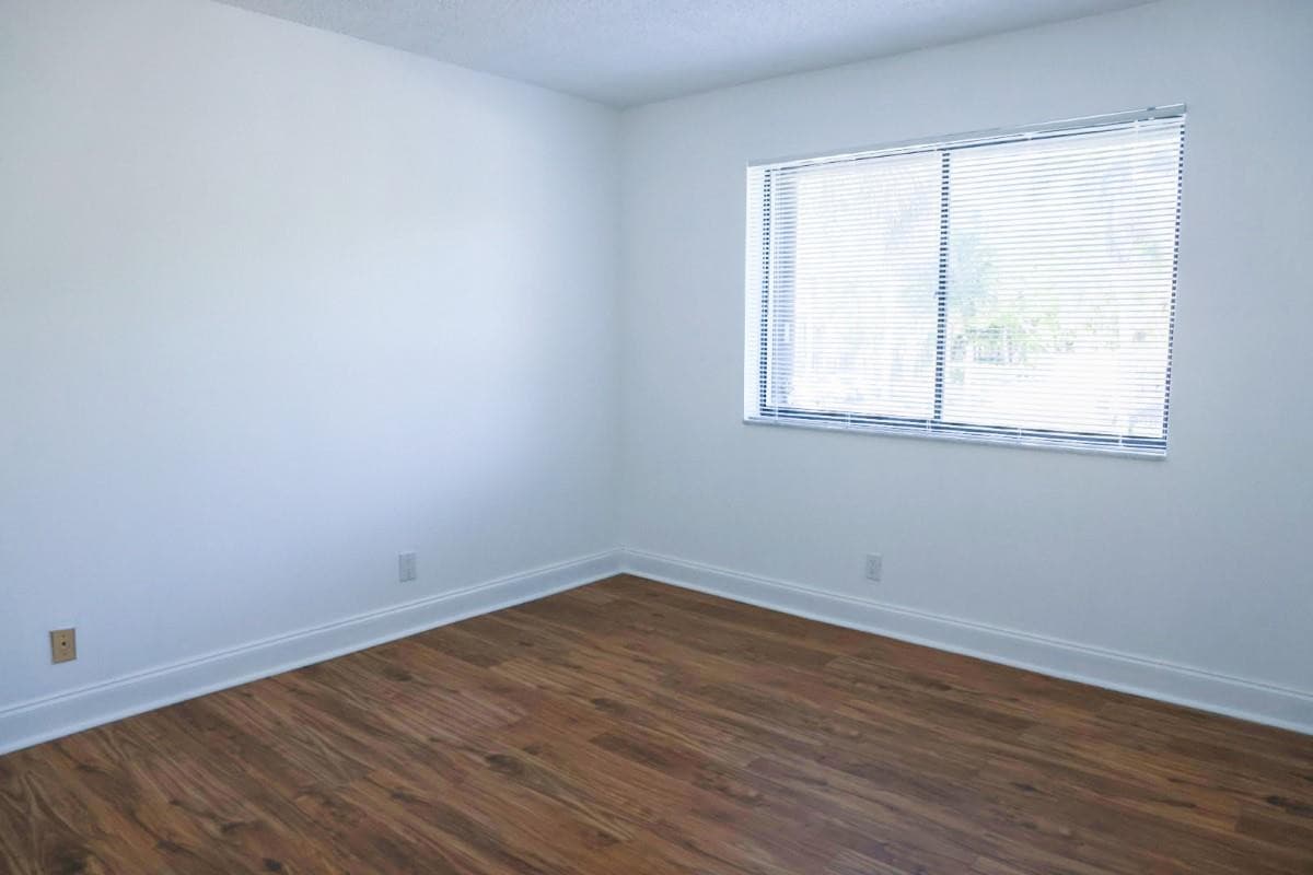 428 Lakeview Drive 201, Weston, FL 33326 — photo 11 of 13