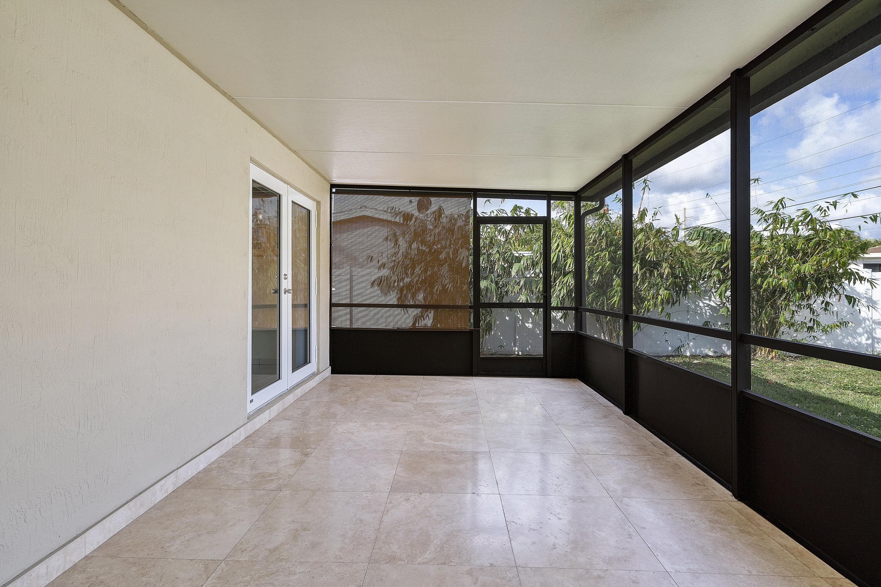 2475 NE 214th Street, Aventura, FL 33180 — photo 19 of 25