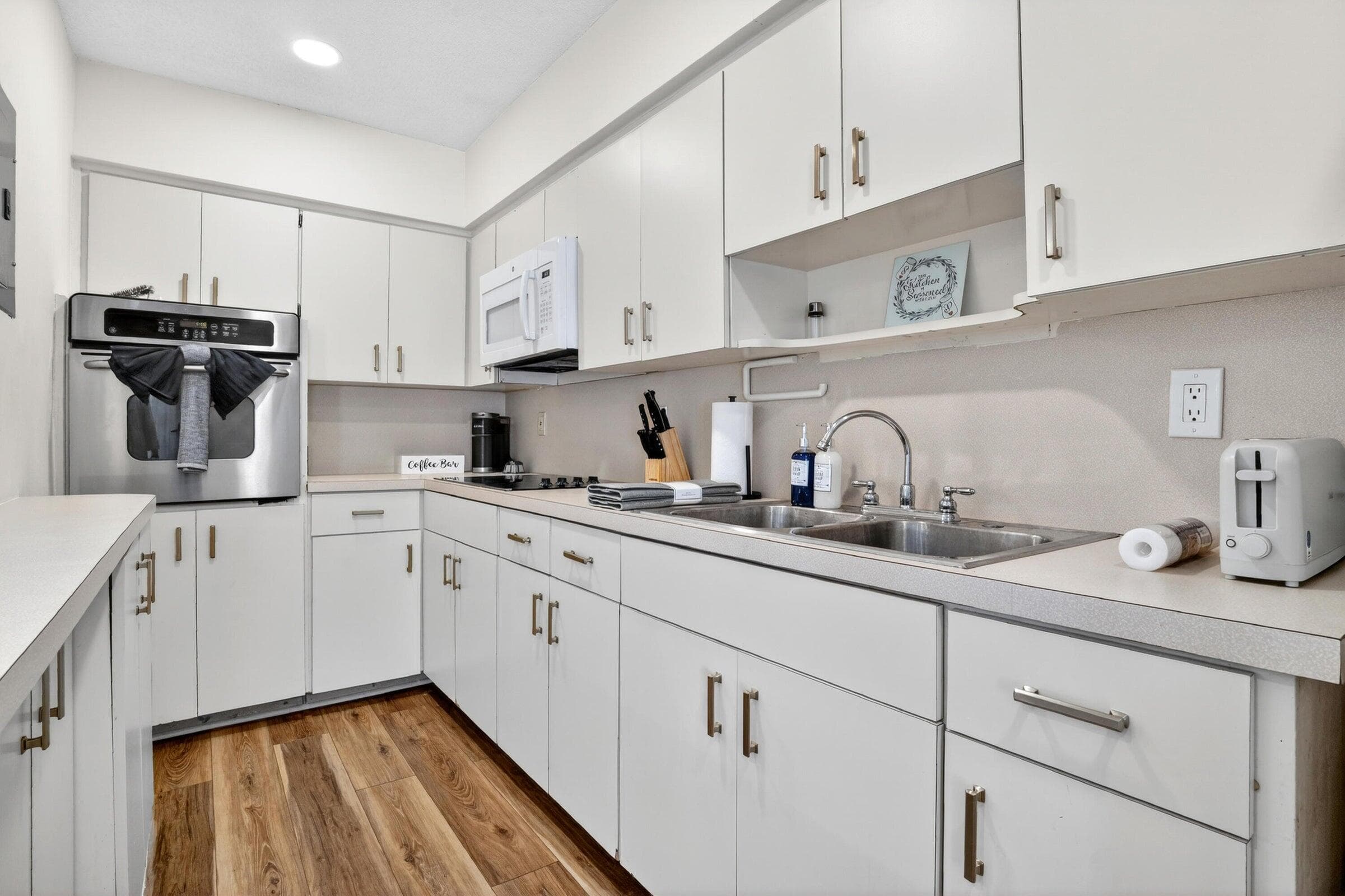 1761 NE 55th Street 1-3, Fort Lauderdale, FL 33334 — photo 34 of 54