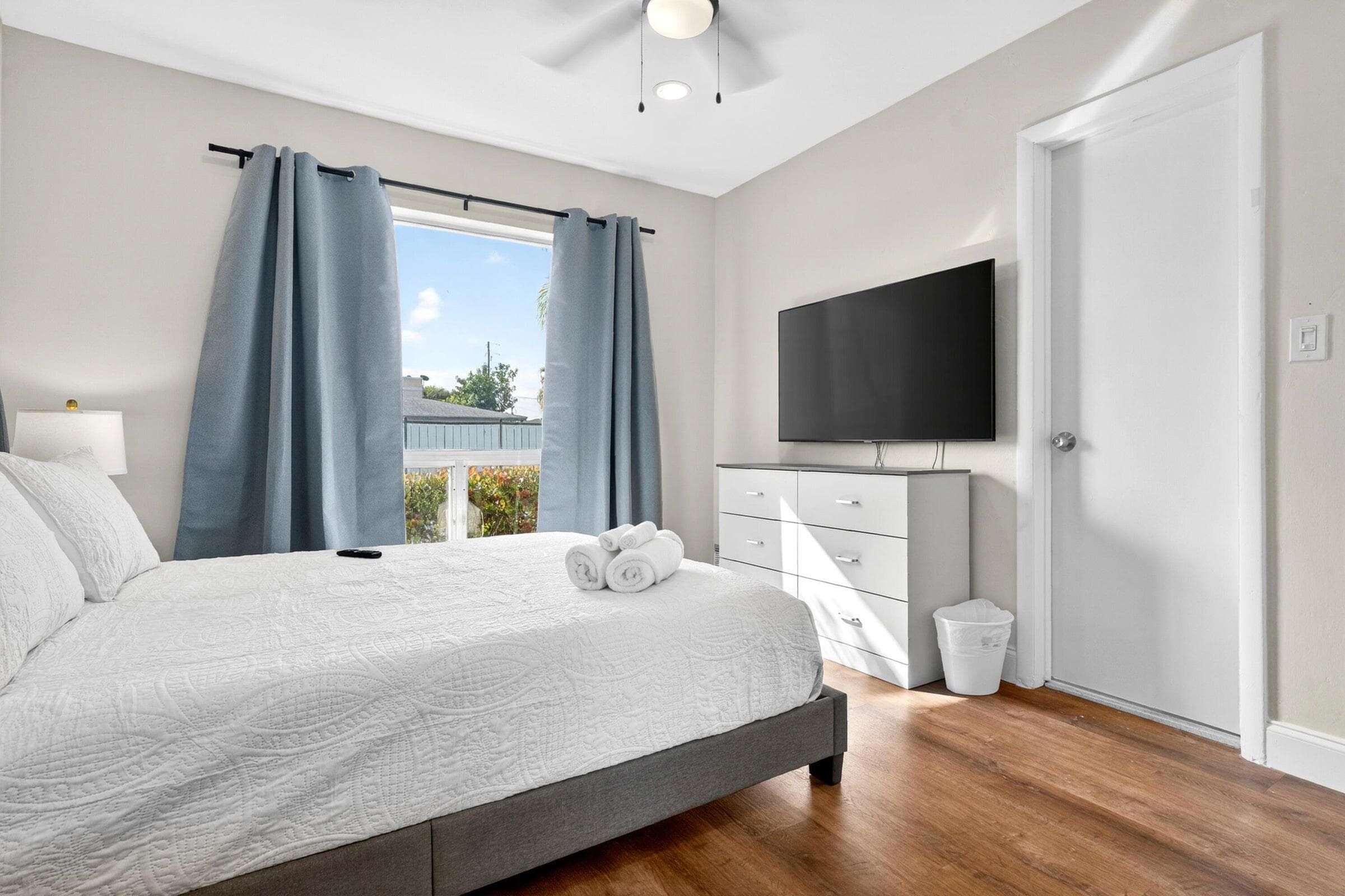 1761 NE 55th Street 1-3, Fort Lauderdale, FL 33334 — photo 38 of 54