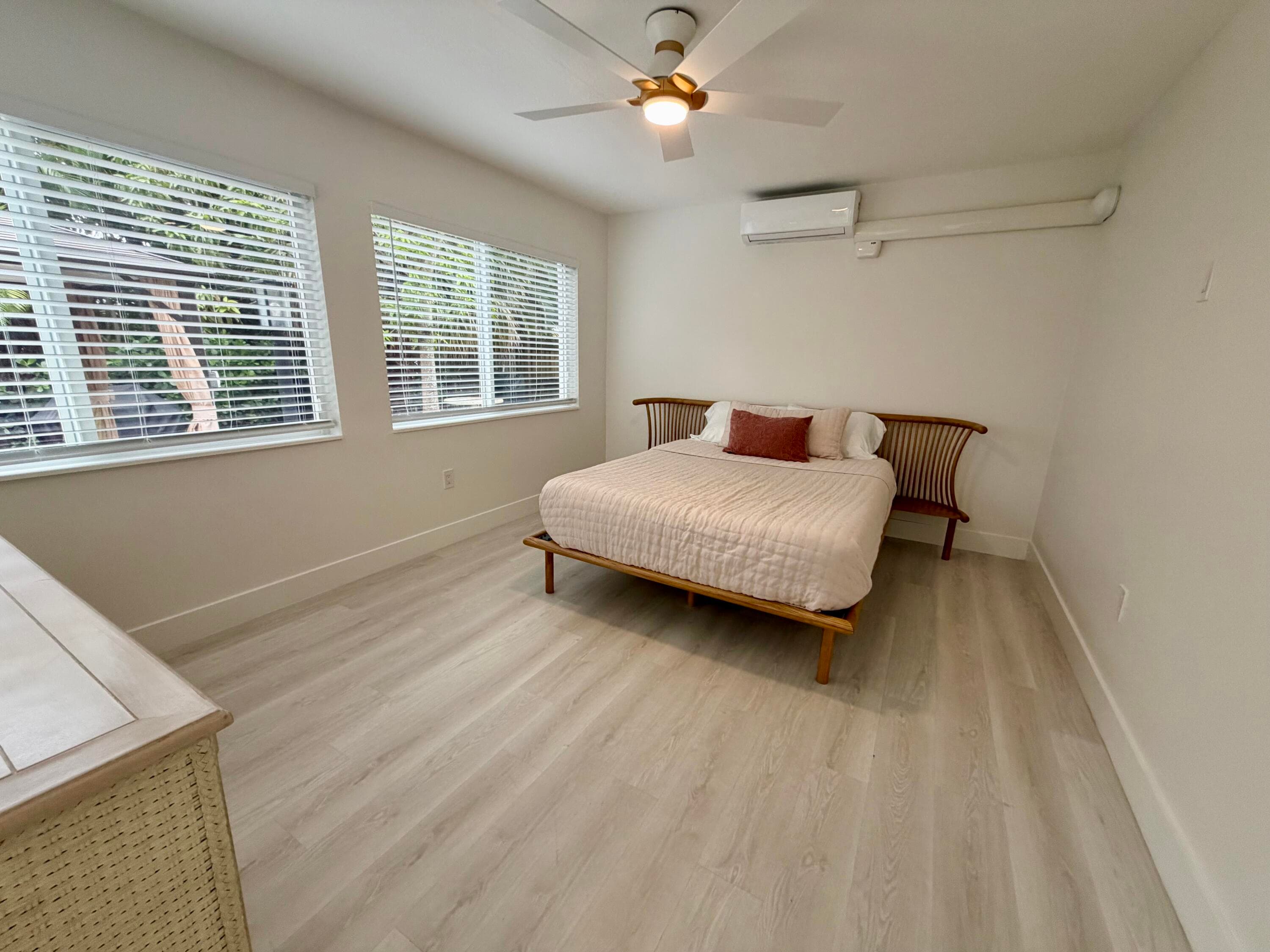 1279 Beach Road 3, West Palm Beach, FL 33404 — photo 14 of 27