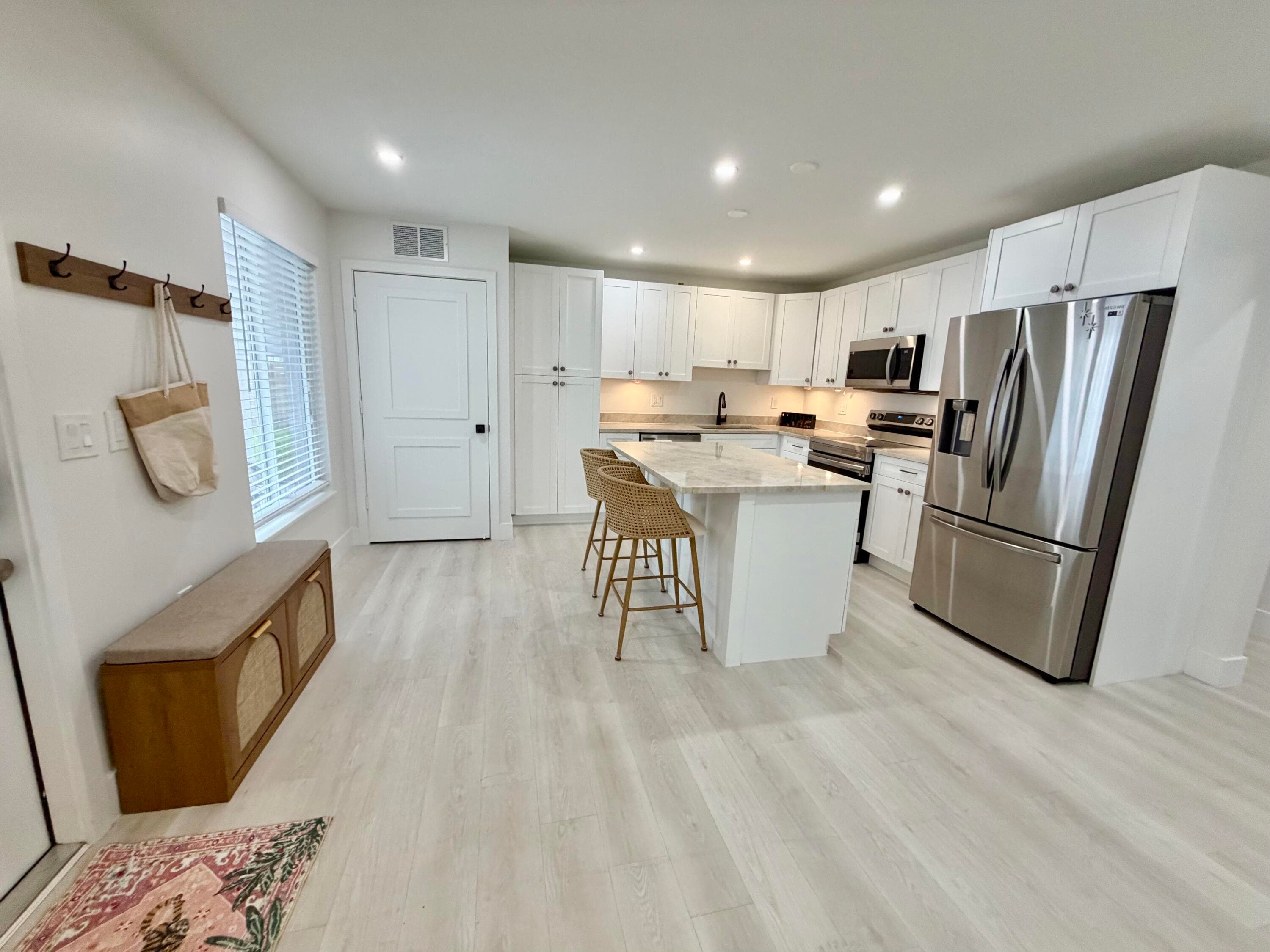 1279 Beach Road 3, West Palm Beach, FL 33404 — photo 12 of 27