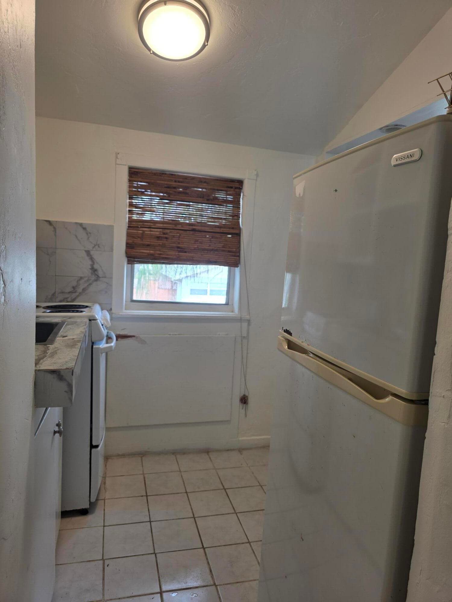 110 S K Street 2, Lake Worth Beach, FL 33460 — photo 6 of 8
