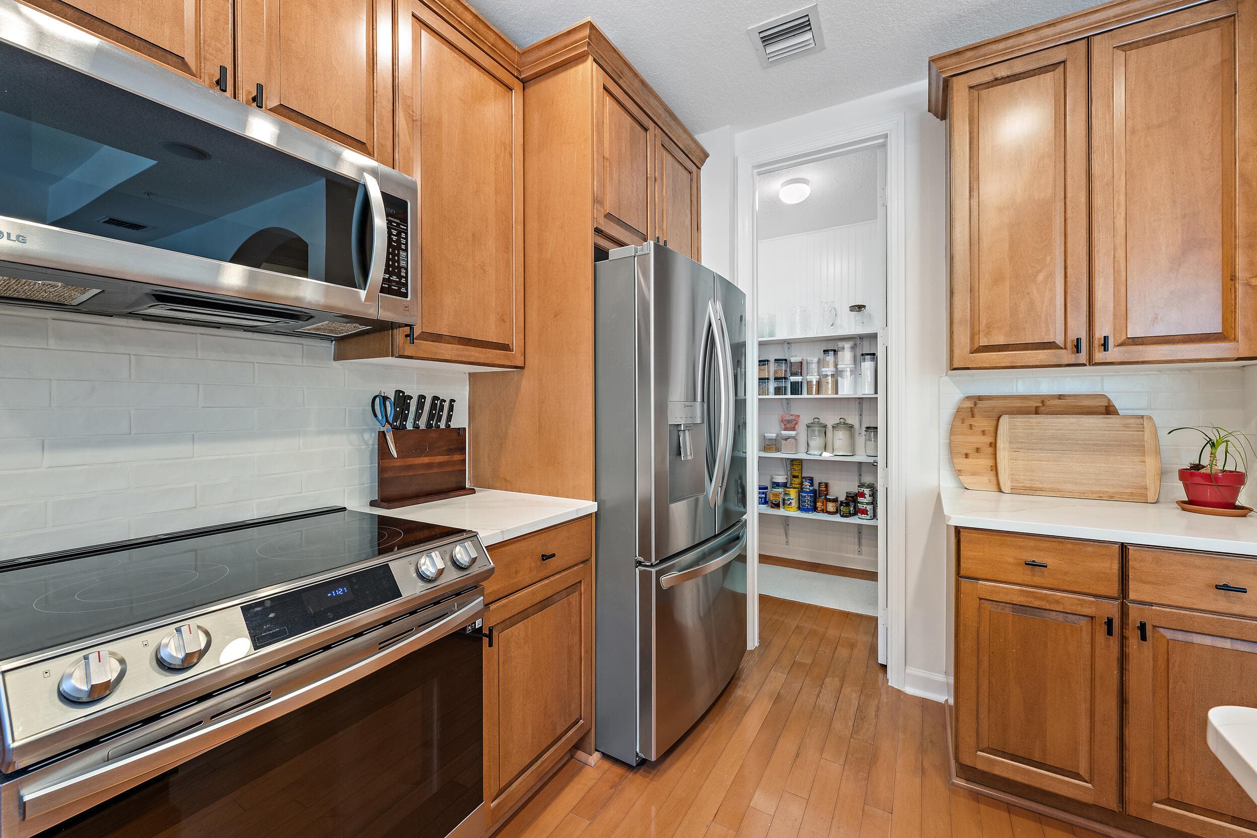 2502 Gardens Parkway, Palm Beach Gardens, FL 33410 — photo 12 of 36