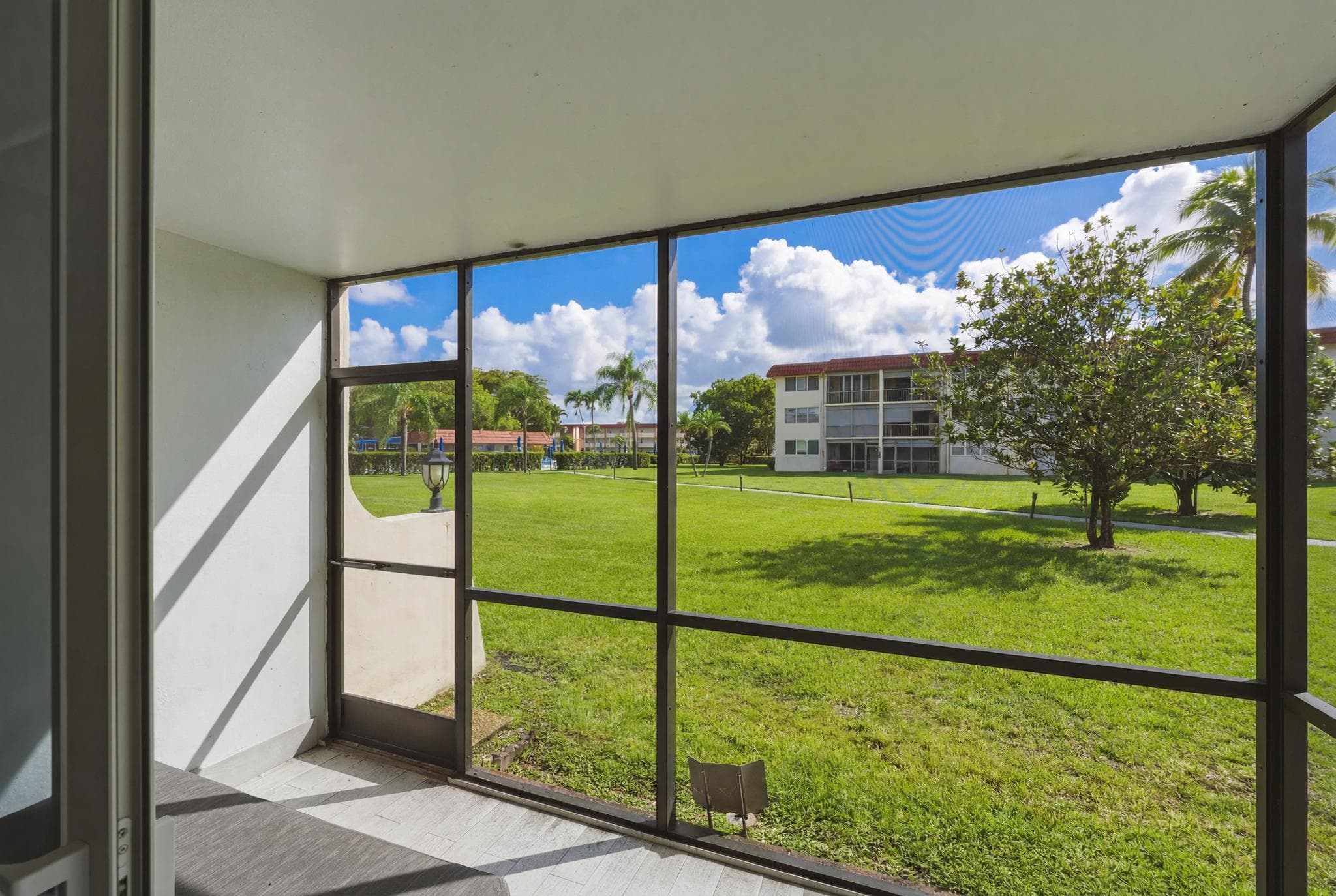9523 N Hollybrook Lake Drive 103, Pembroke Pines, FL 33025 — photo 22 of 50