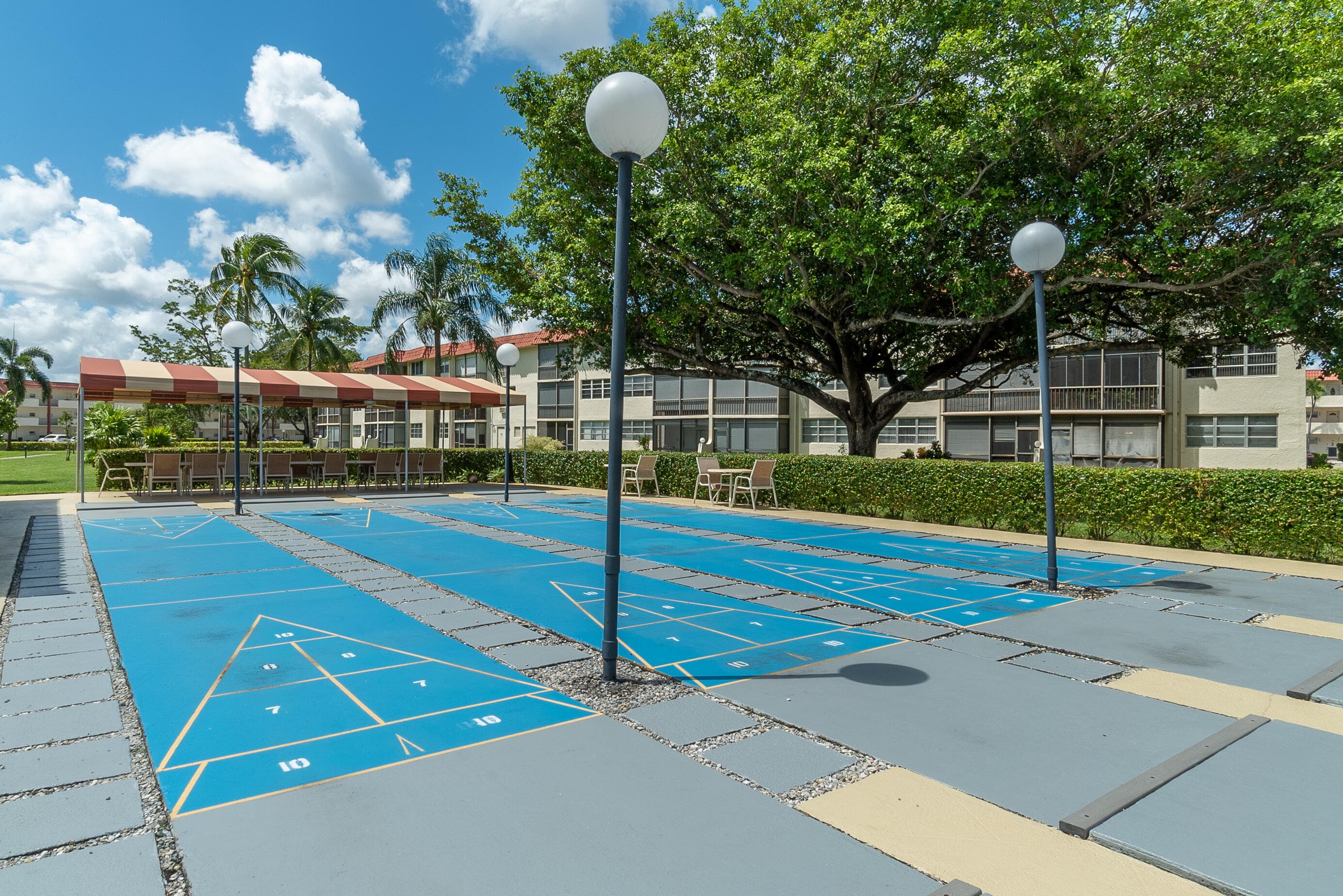 9523 N Hollybrook Lake Drive 103, Pembroke Pines, FL 33025 — photo 30 of 50