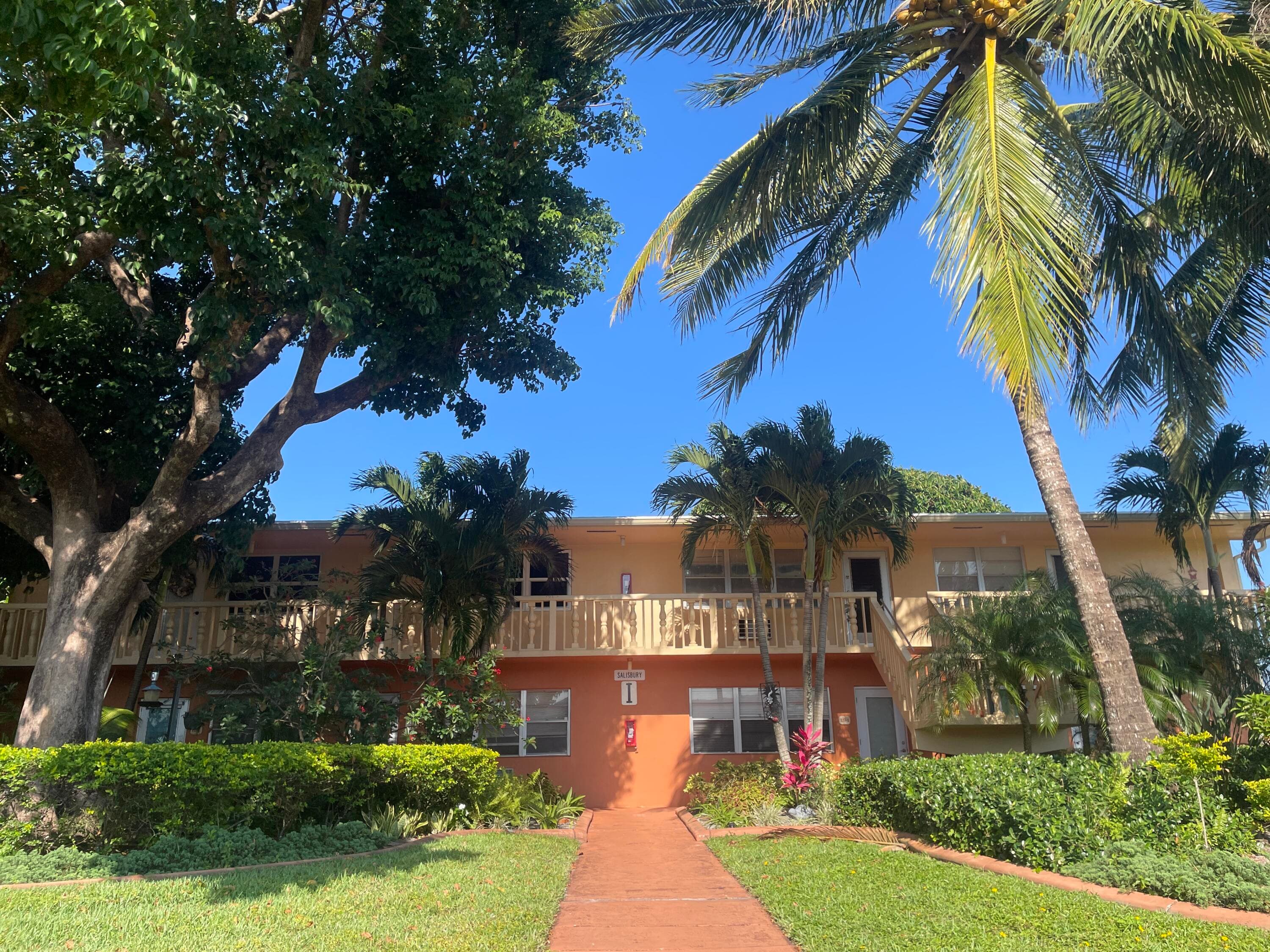 207 Salisbury I, West Palm Beach, FL 33417 — photo 33 of 43
