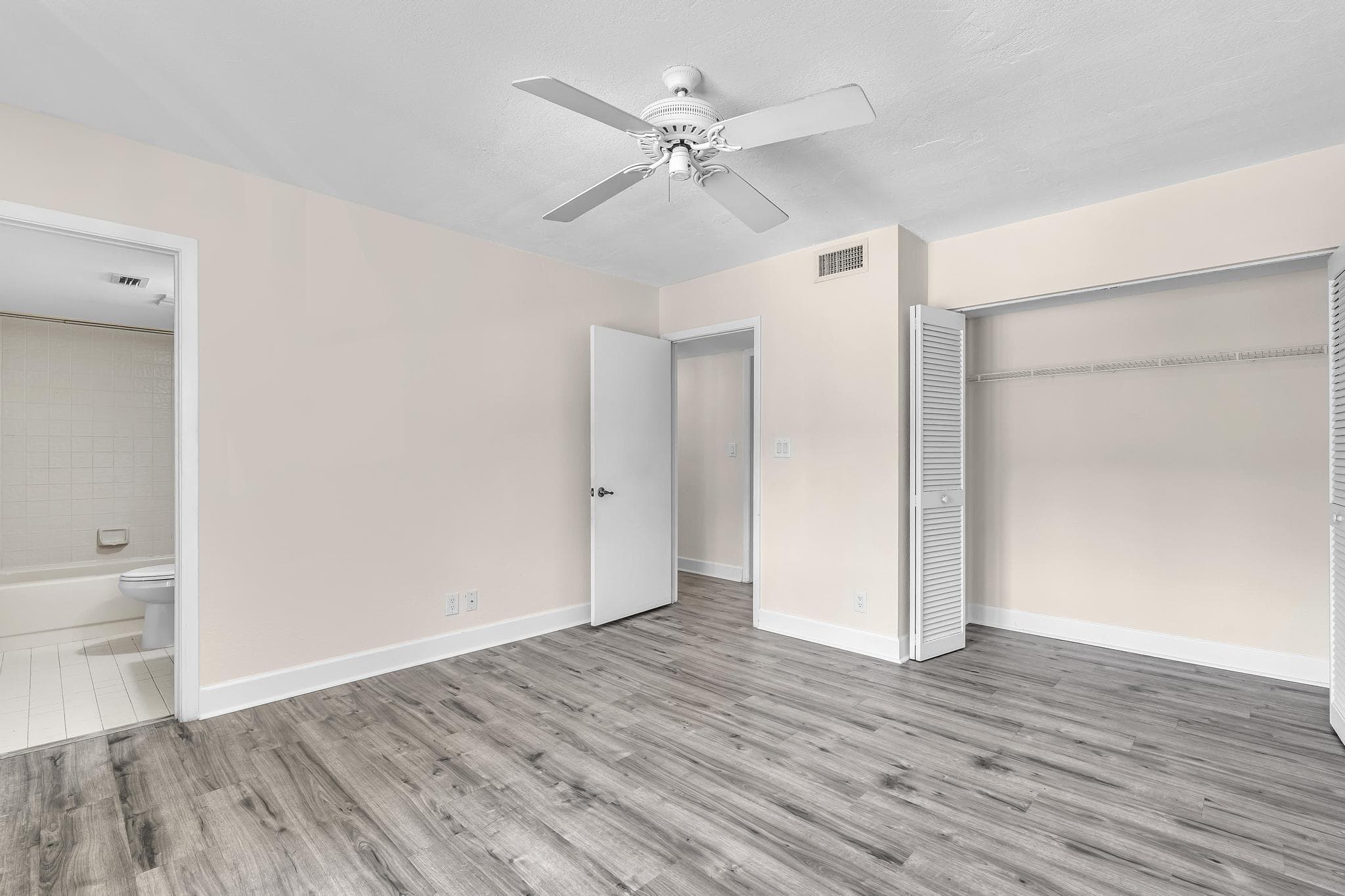 7564 Regency Lake Drive 202, Boca Raton, FL 33433 — photo 44 of 80