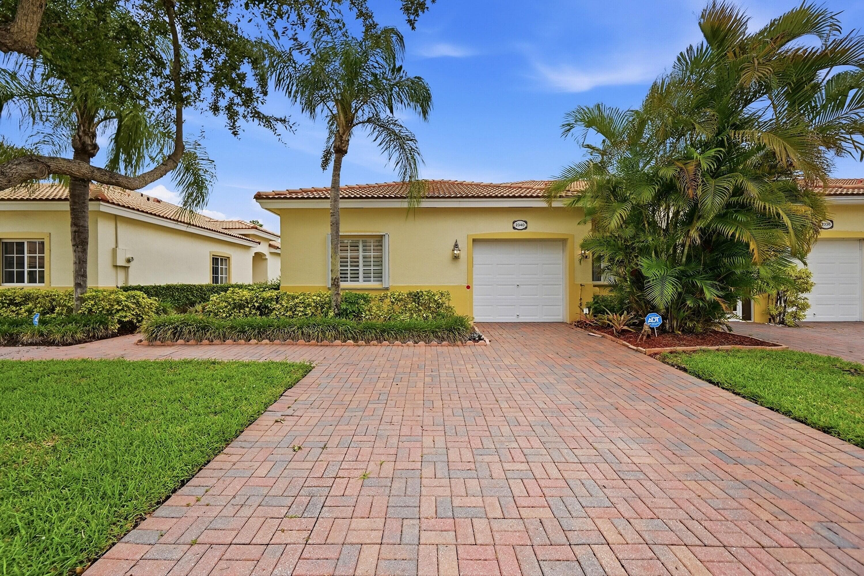 2340 Windjammer Way, West Palm Beach, FL 33411 — photo 3 of 49