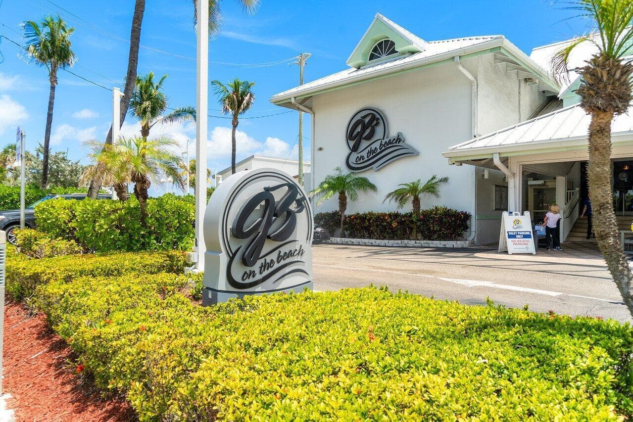 842 SE 19th Avenue 103, Deerfield Beach, FL 33441 — photo 32 of 34