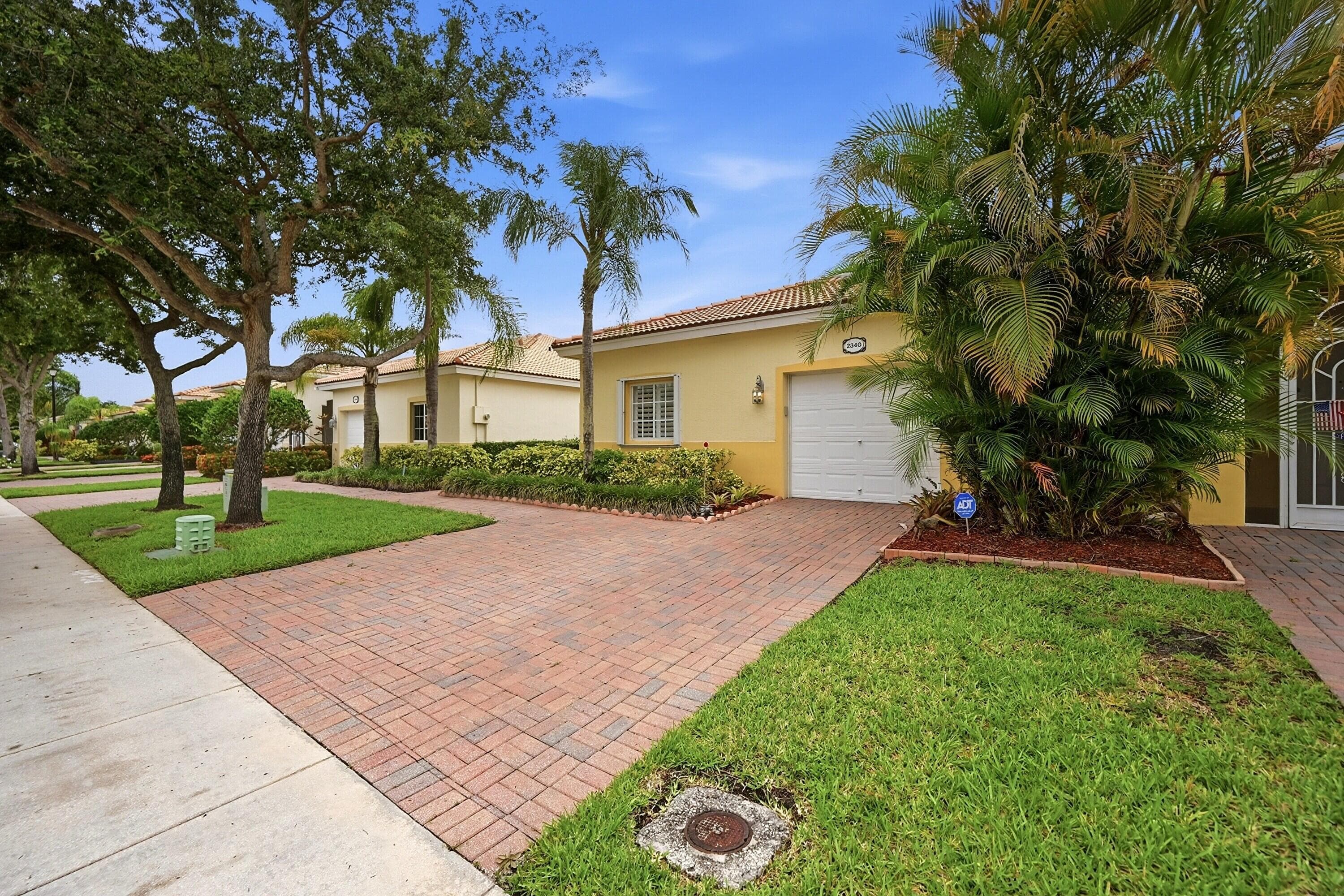 2340 Windjammer Way, West Palm Beach, FL 33411 — photo 28 of 49