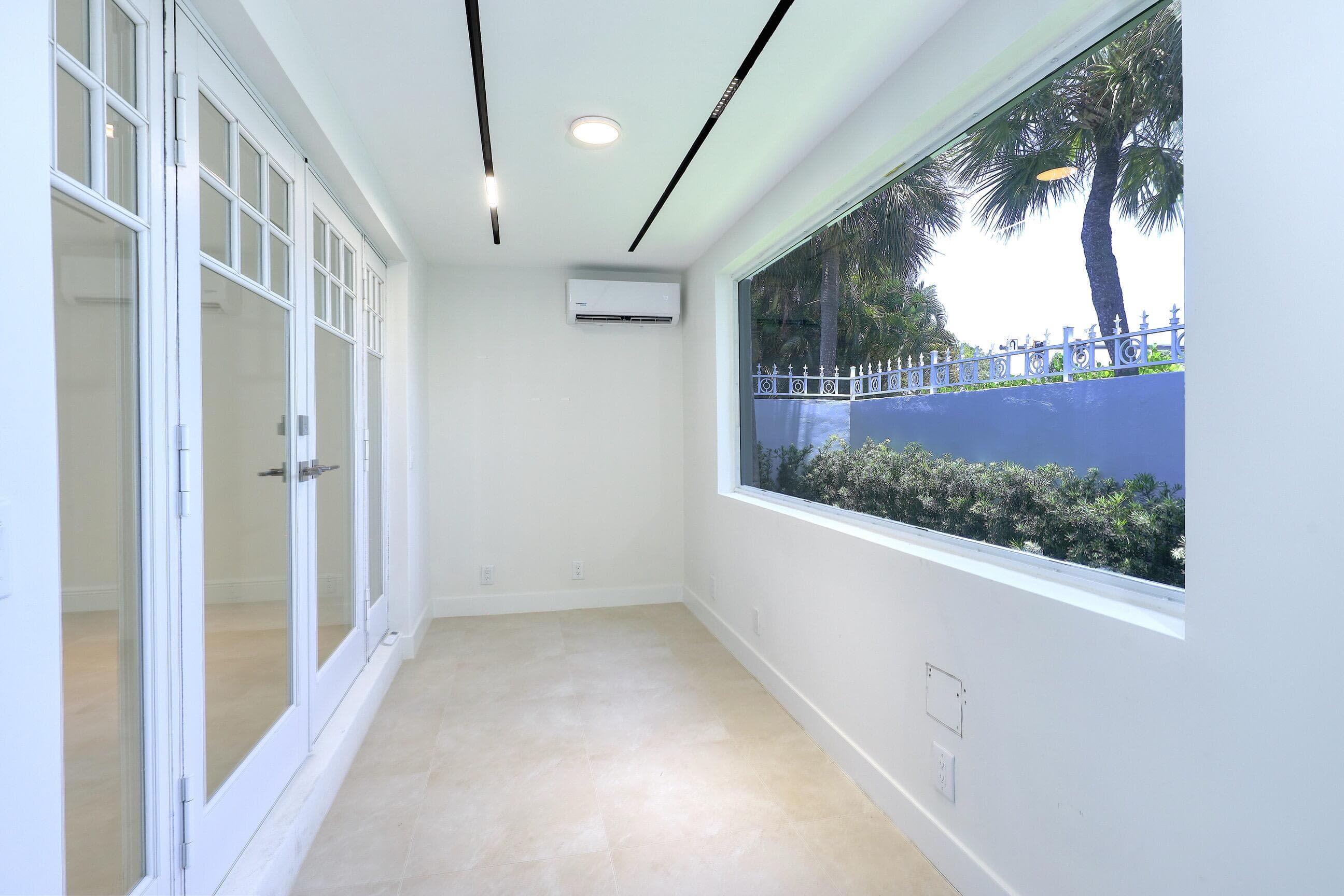 1635 Seabreeze Boulevard, Fort Lauderdale, FL 33316 — photo 11 of 18