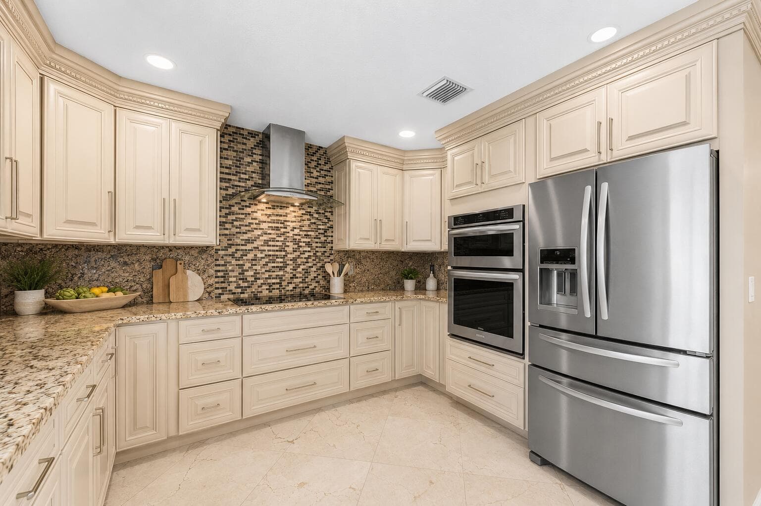 4230 NE 24th Avenue, Lighthouse Point, FL 33064 — photo 9 of 31