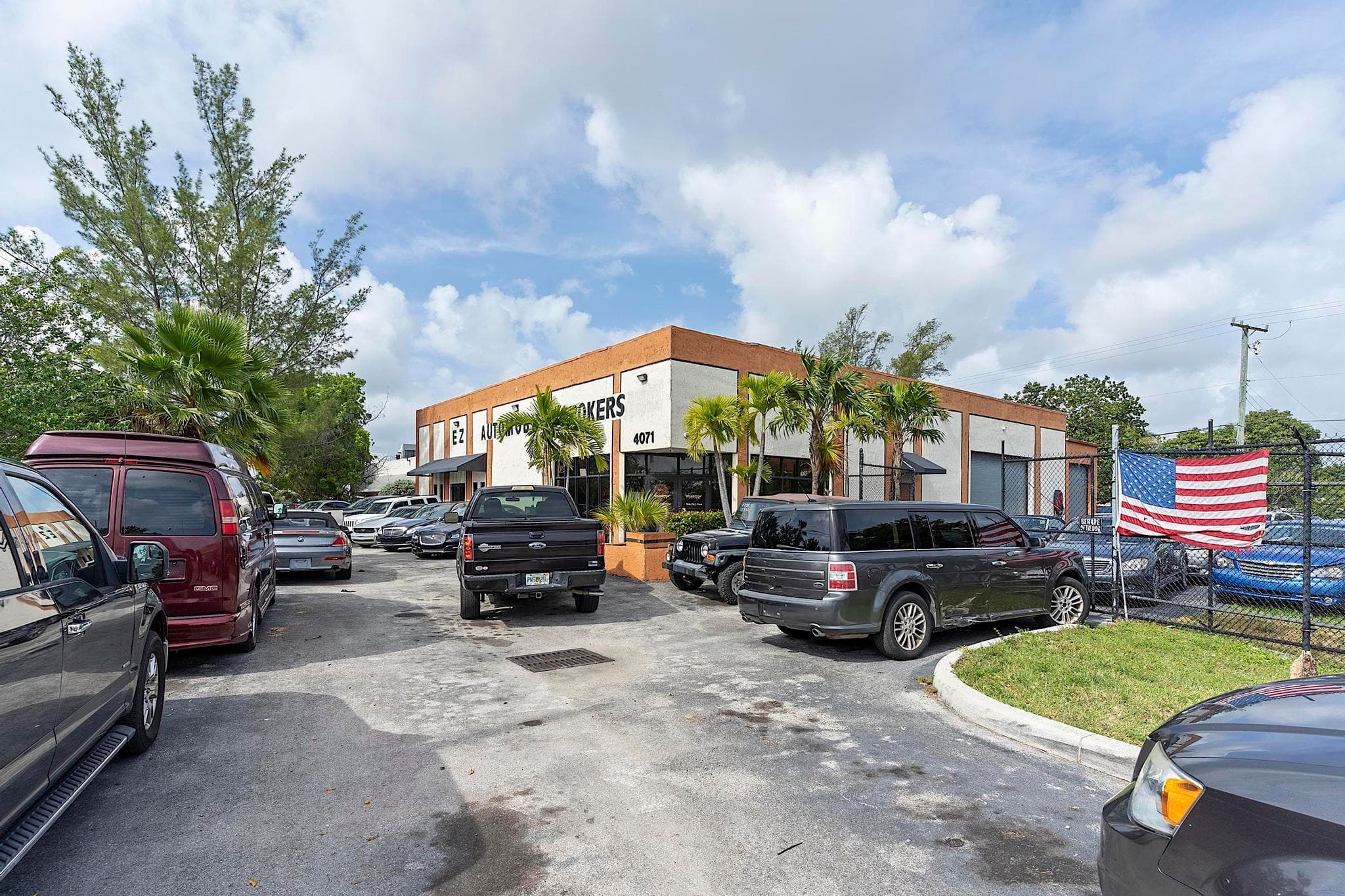 4071 N Dixie Highway, Deerfield Beach, FL 33064 — photo 1 of 22