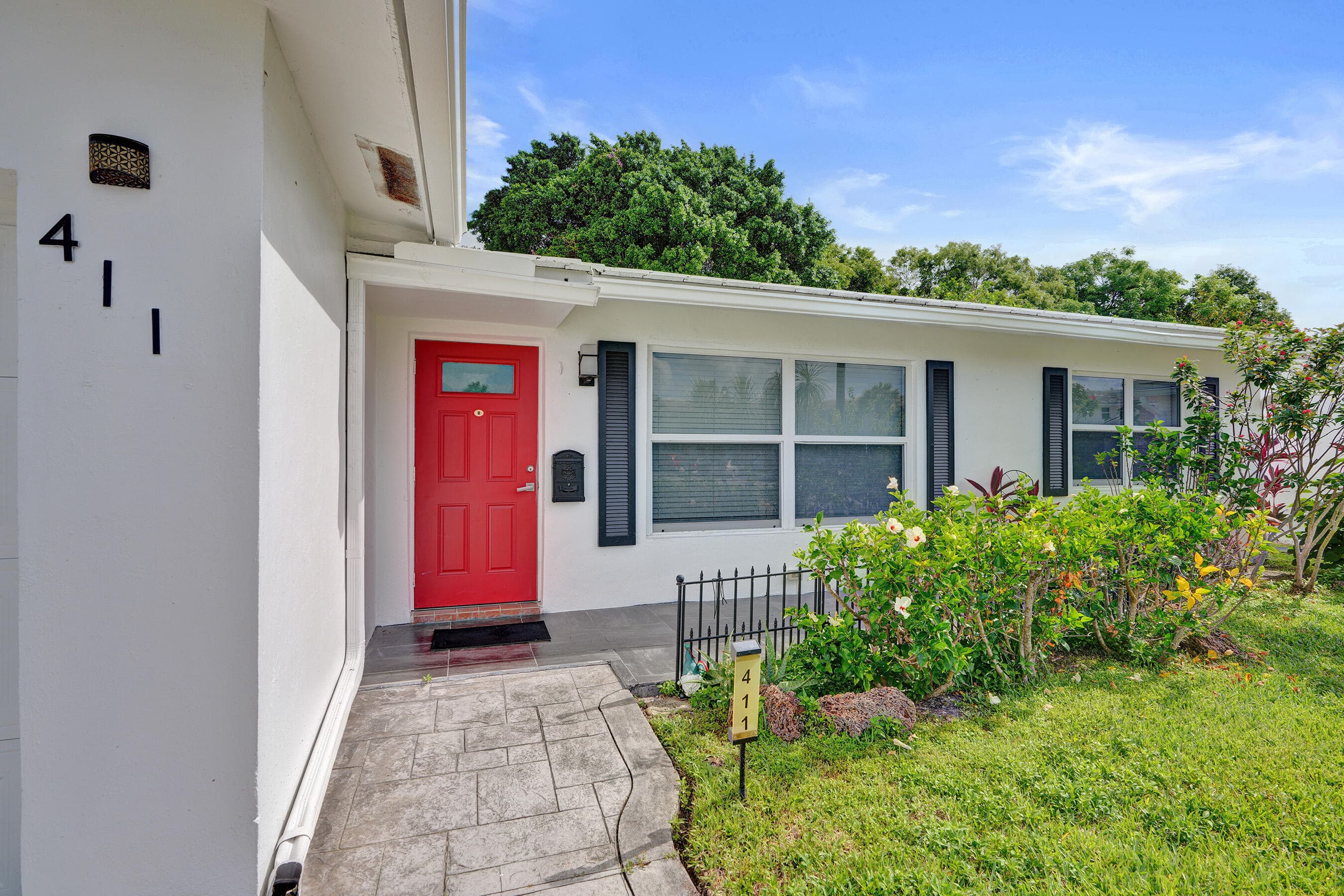 411 NW 26th Court, Pompano Beach, FL 33064 — photo 7 of 43