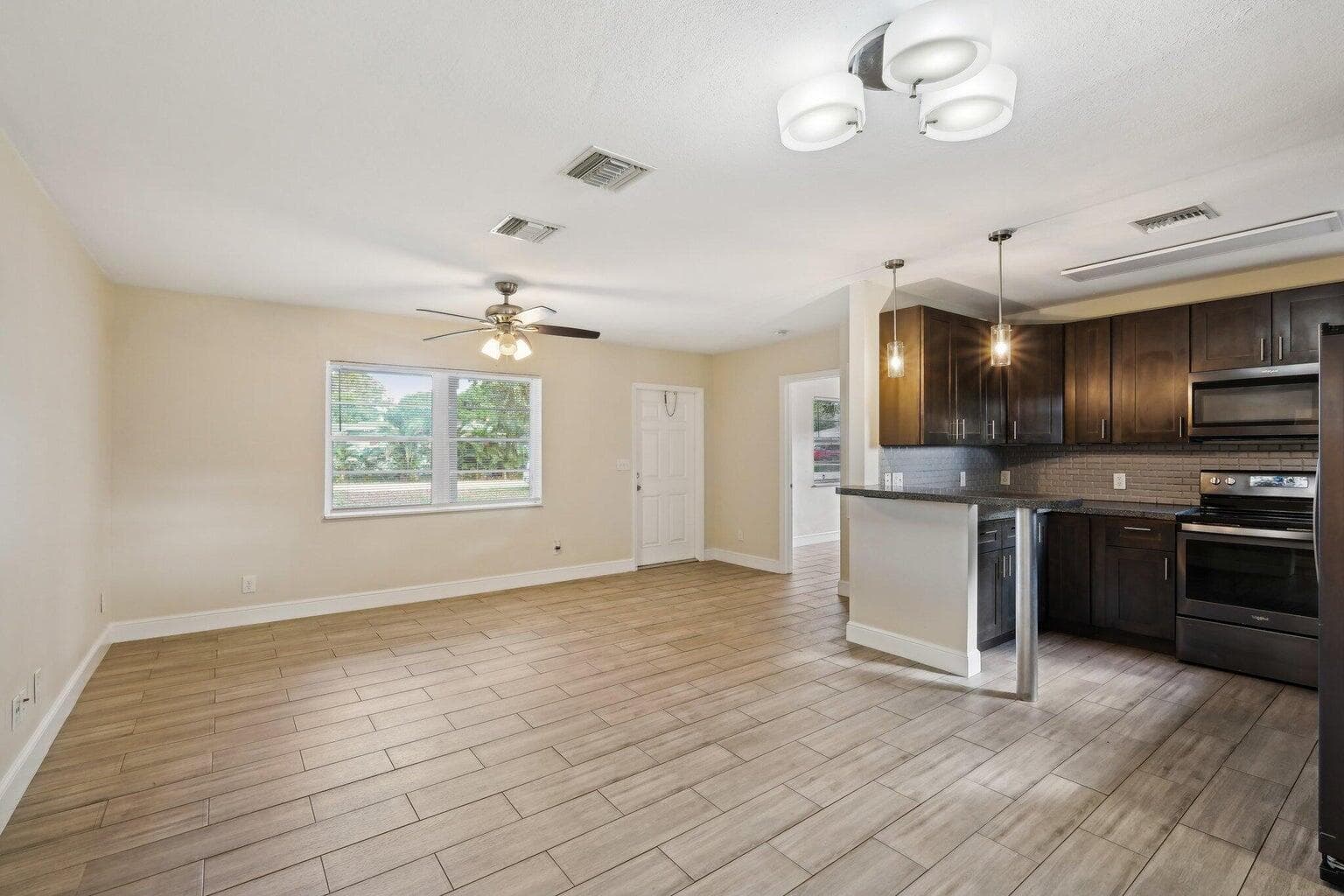 1455 15th Avenue, Vero Beach, FL 32960 — photo 5 of 29
