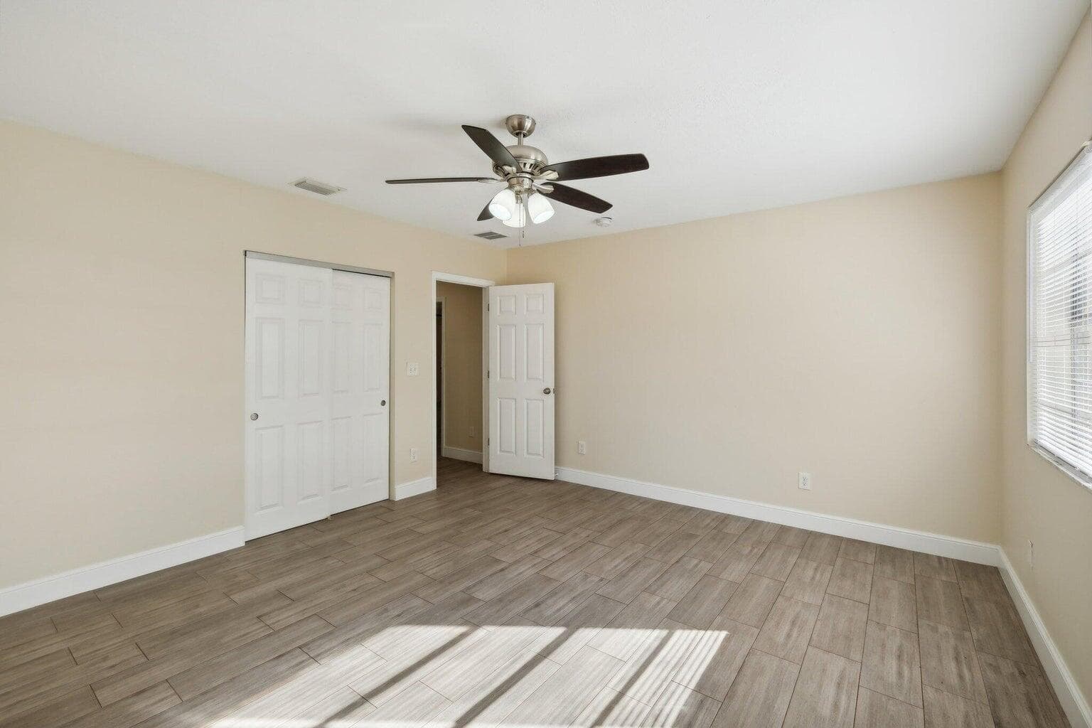 1455 15th Avenue, Vero Beach, FL 32960 — photo 14 of 29