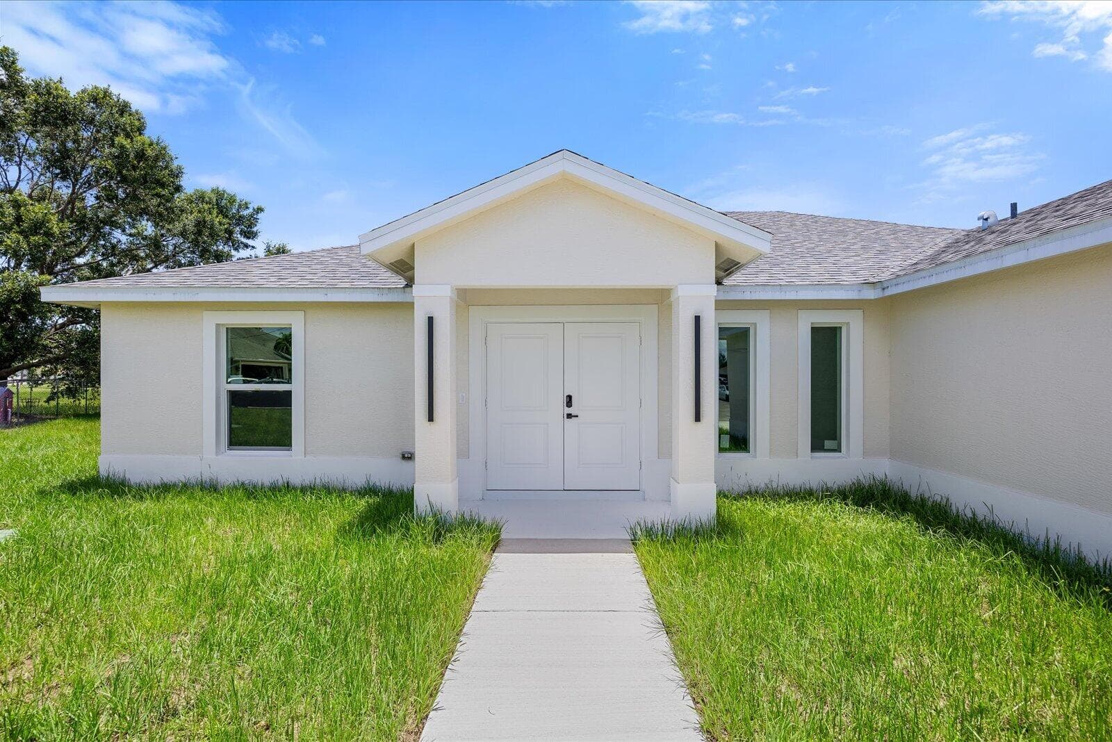5315 NW Nail Court, Port St. Lucie, FL 34986 — photo 2 of 42
