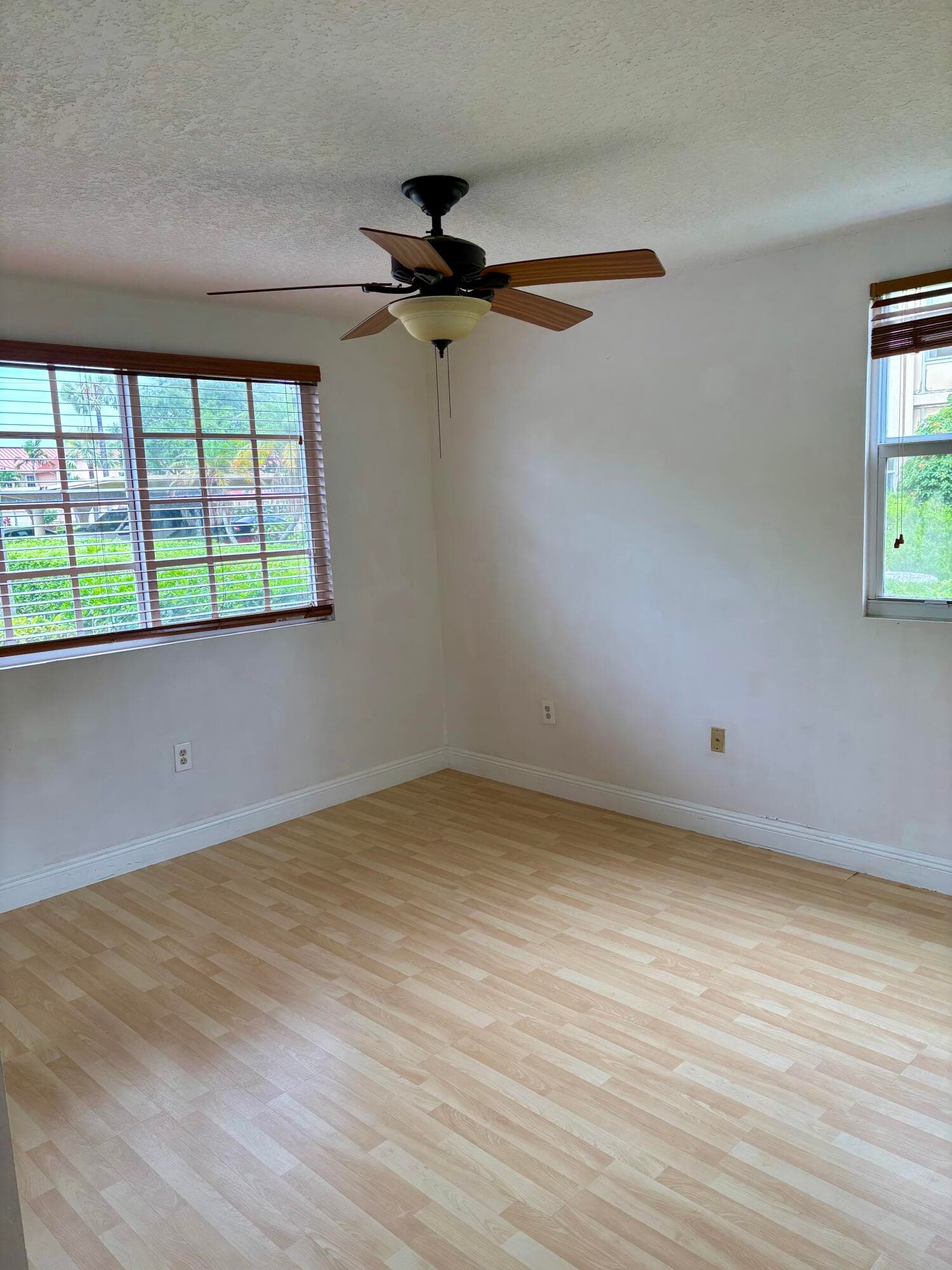 4040 Crystal Lake Drive 101, Pompano Beach, FL 33064 — photo 11 of 21