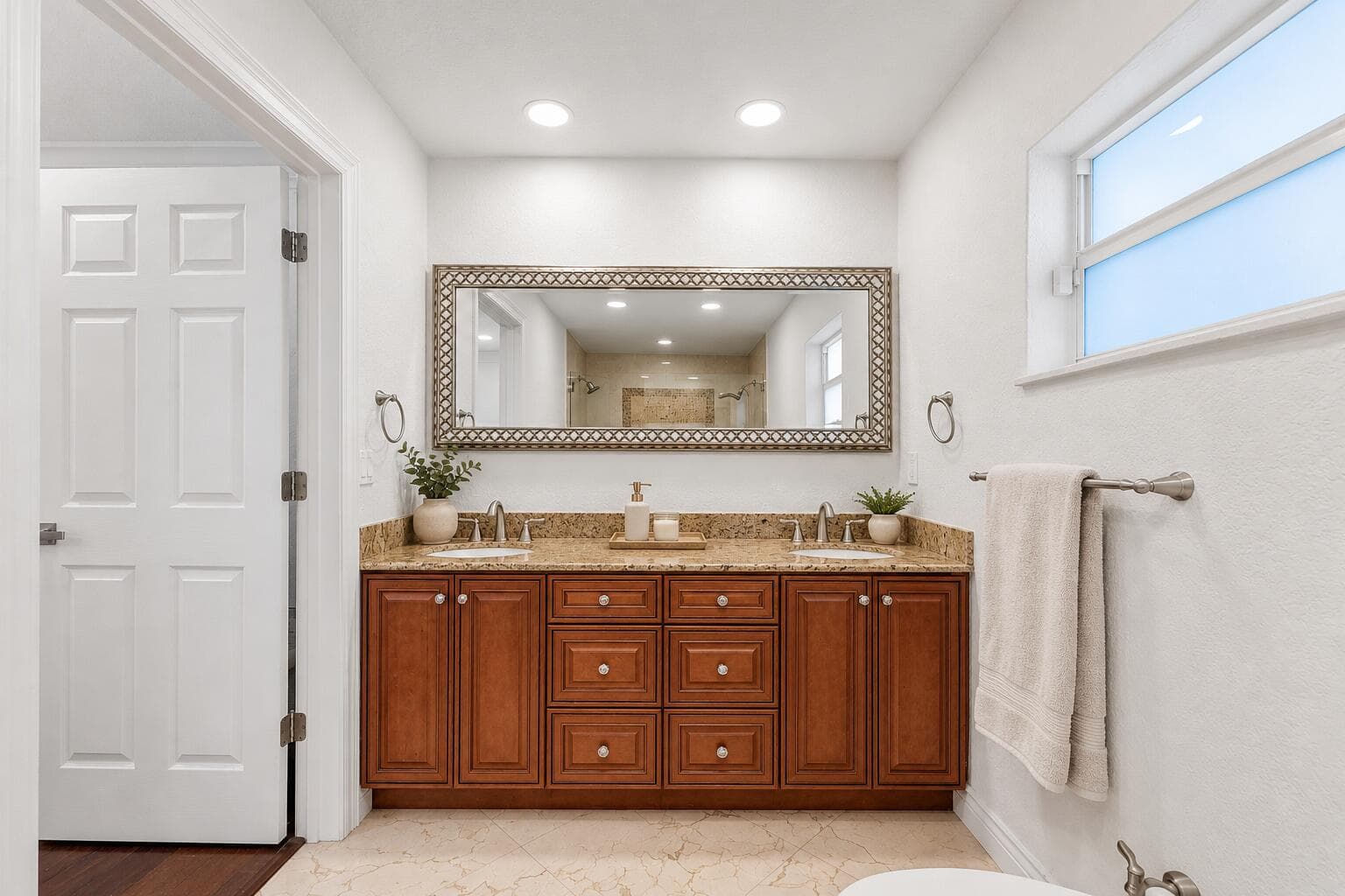 4230 NE 24th Avenue, Lighthouse Point, FL 33064 — photo 15 of 31