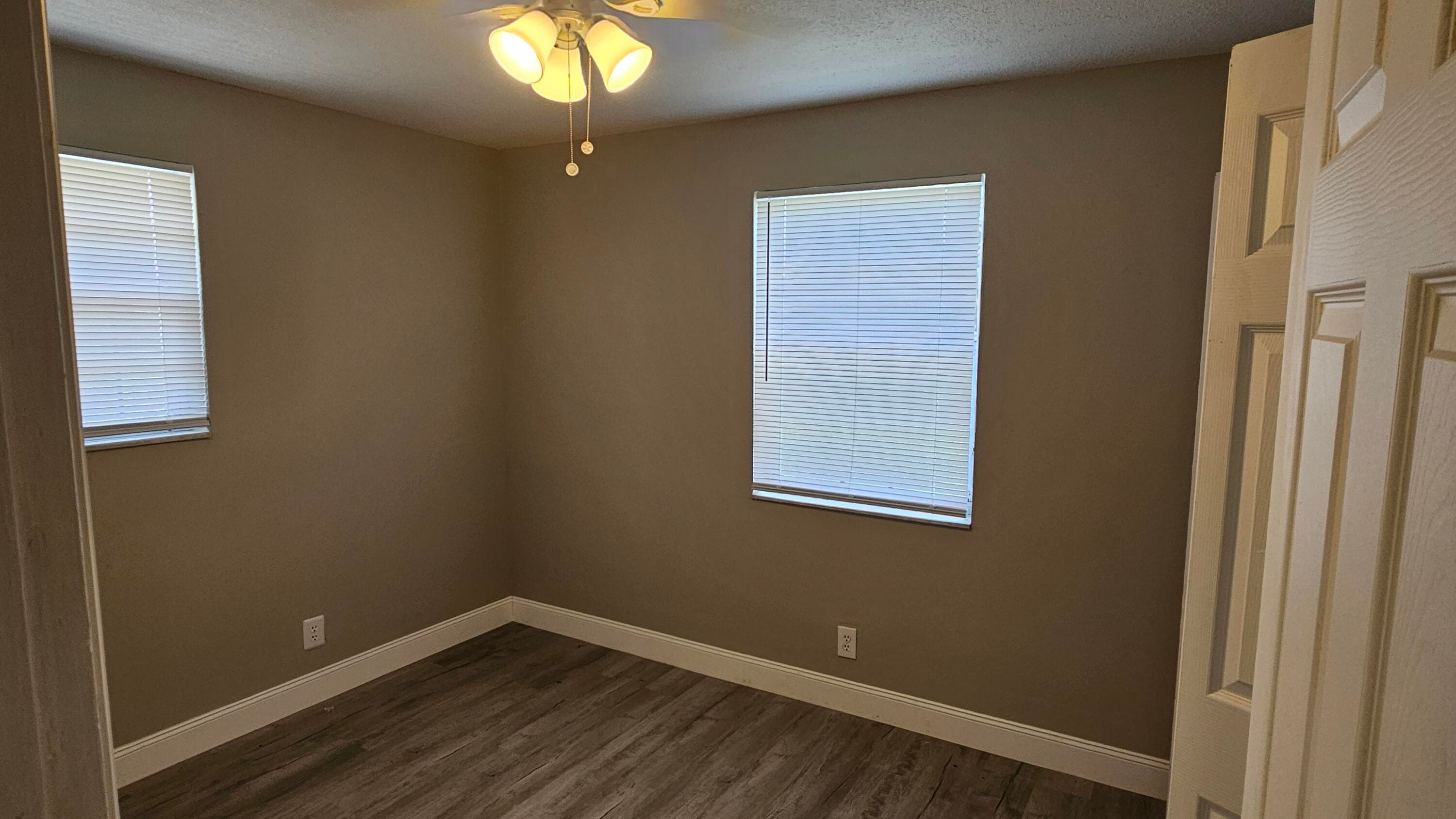 1501 W 17th Street, Riviera Beach, FL 33404 — photo 11 of 17