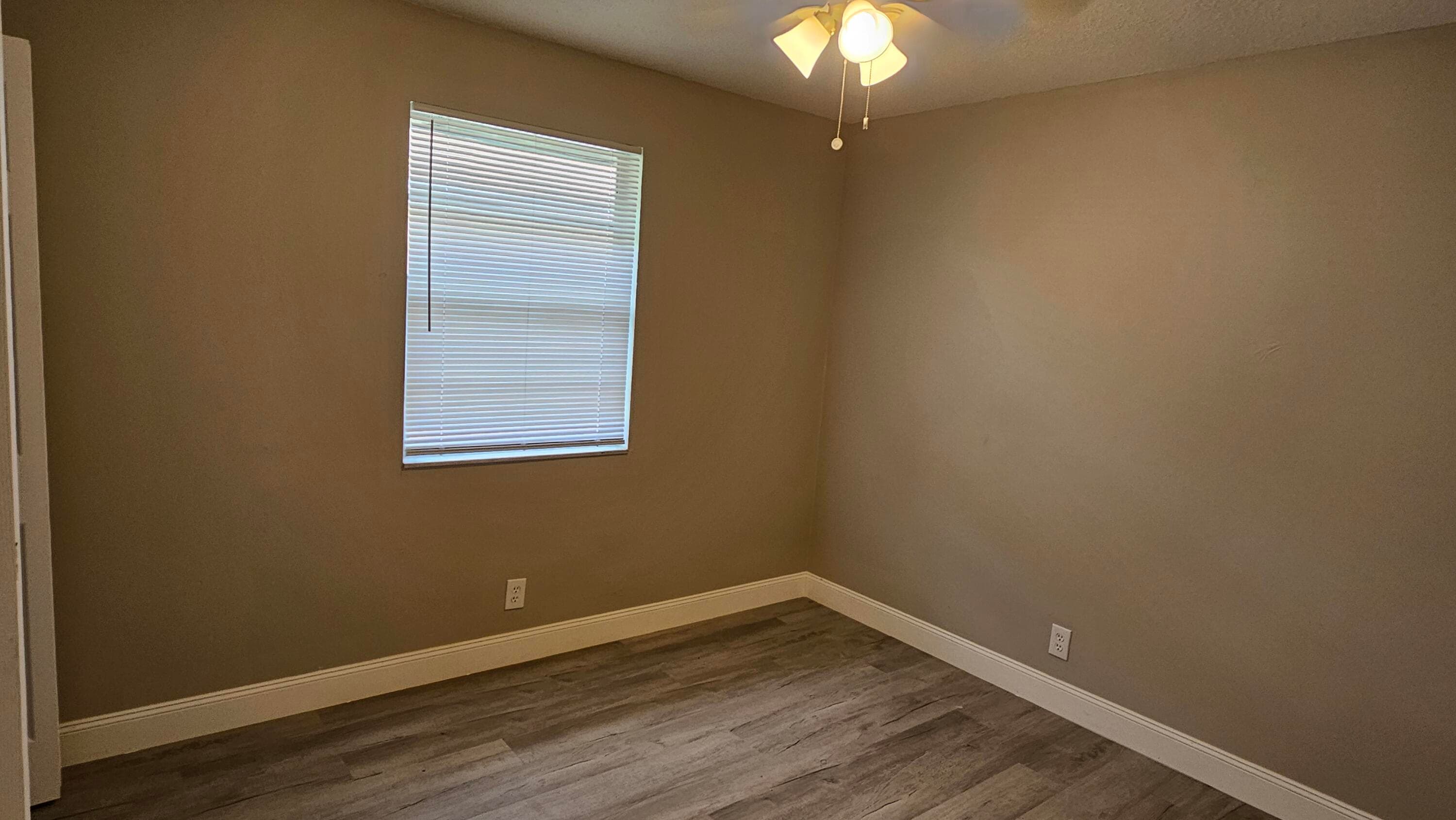 1501 W 17th Street, Riviera Beach, FL 33404 — photo 16 of 17