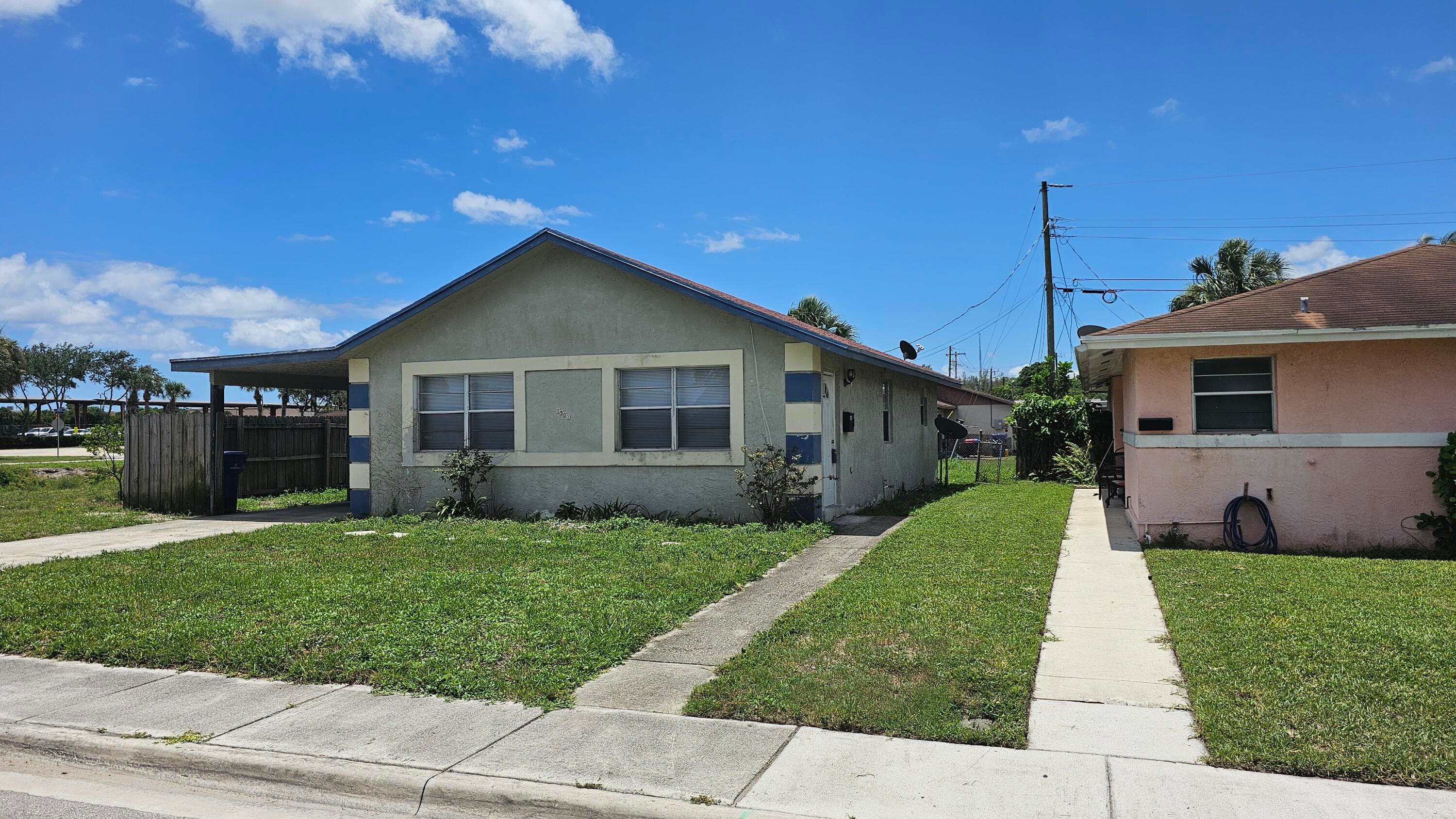 1501 W 17th Street, Riviera Beach, FL 33404 — photo 3 of 17