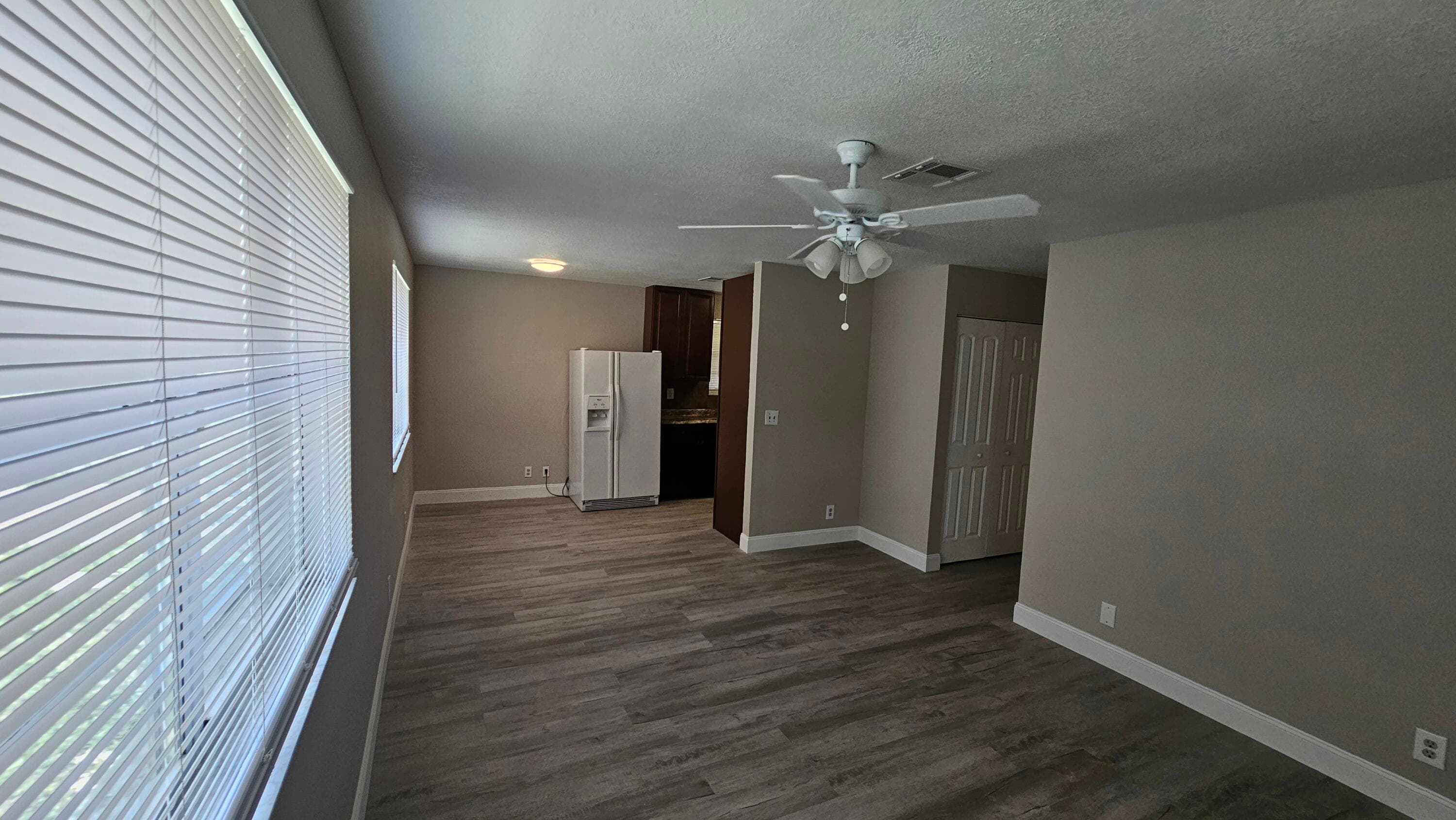 1501 W 17th Street, Riviera Beach, FL 33404 — photo 9 of 17