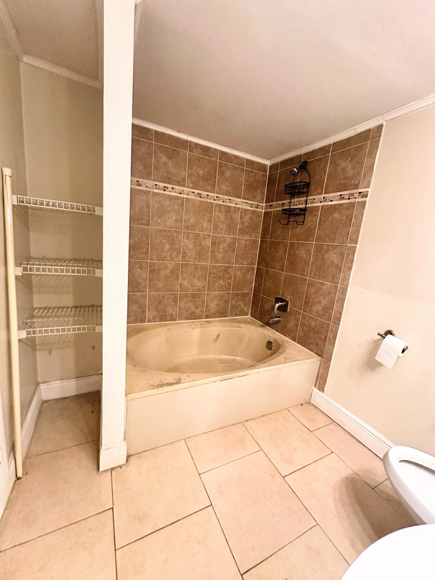 430 NW 214th Street 103, Miami Gardens, FL 33169 — photo 9 of 24