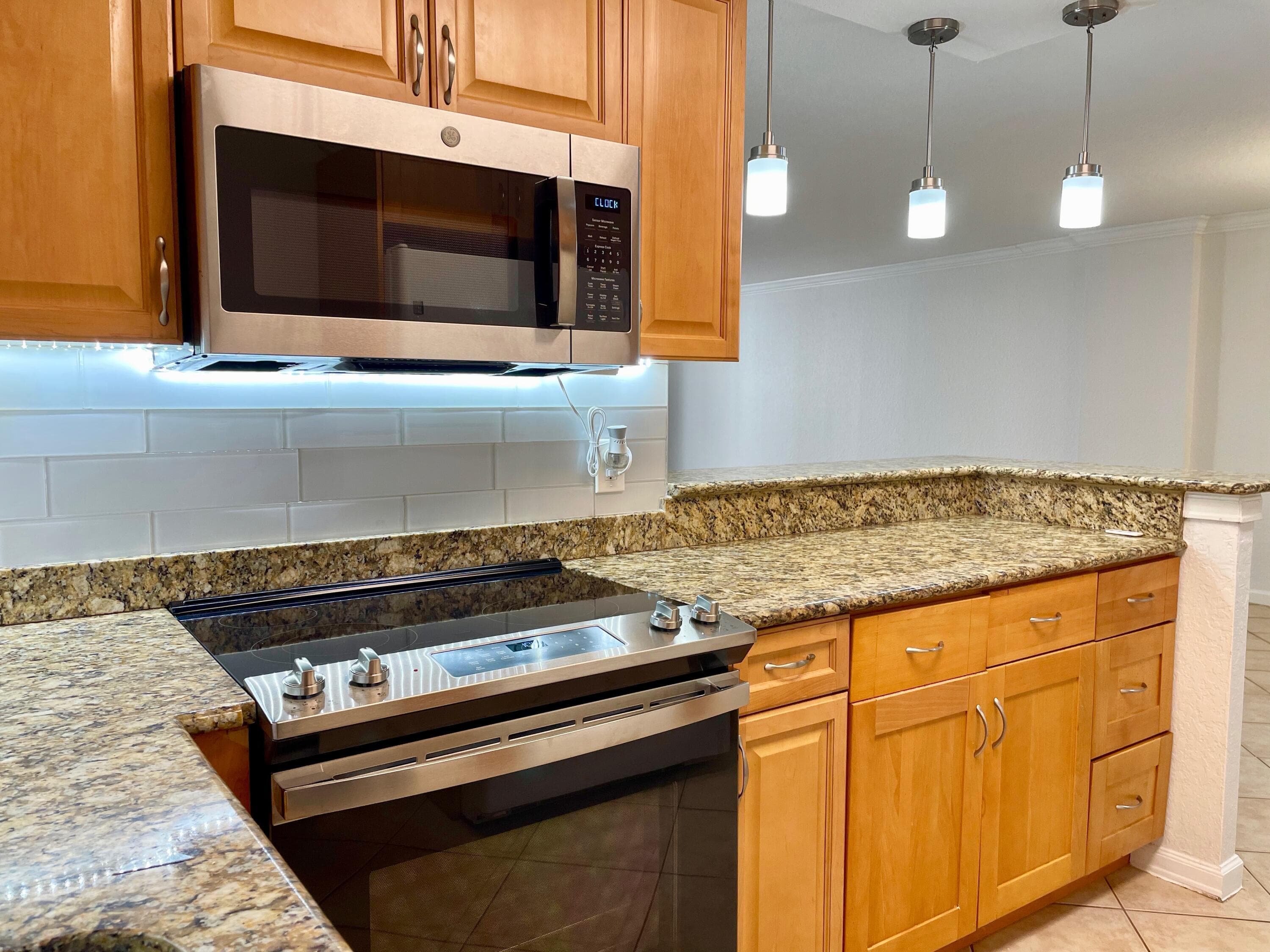1000 Spanish River Road 2n, Boca Raton, FL 33432 — photo 12 of 58