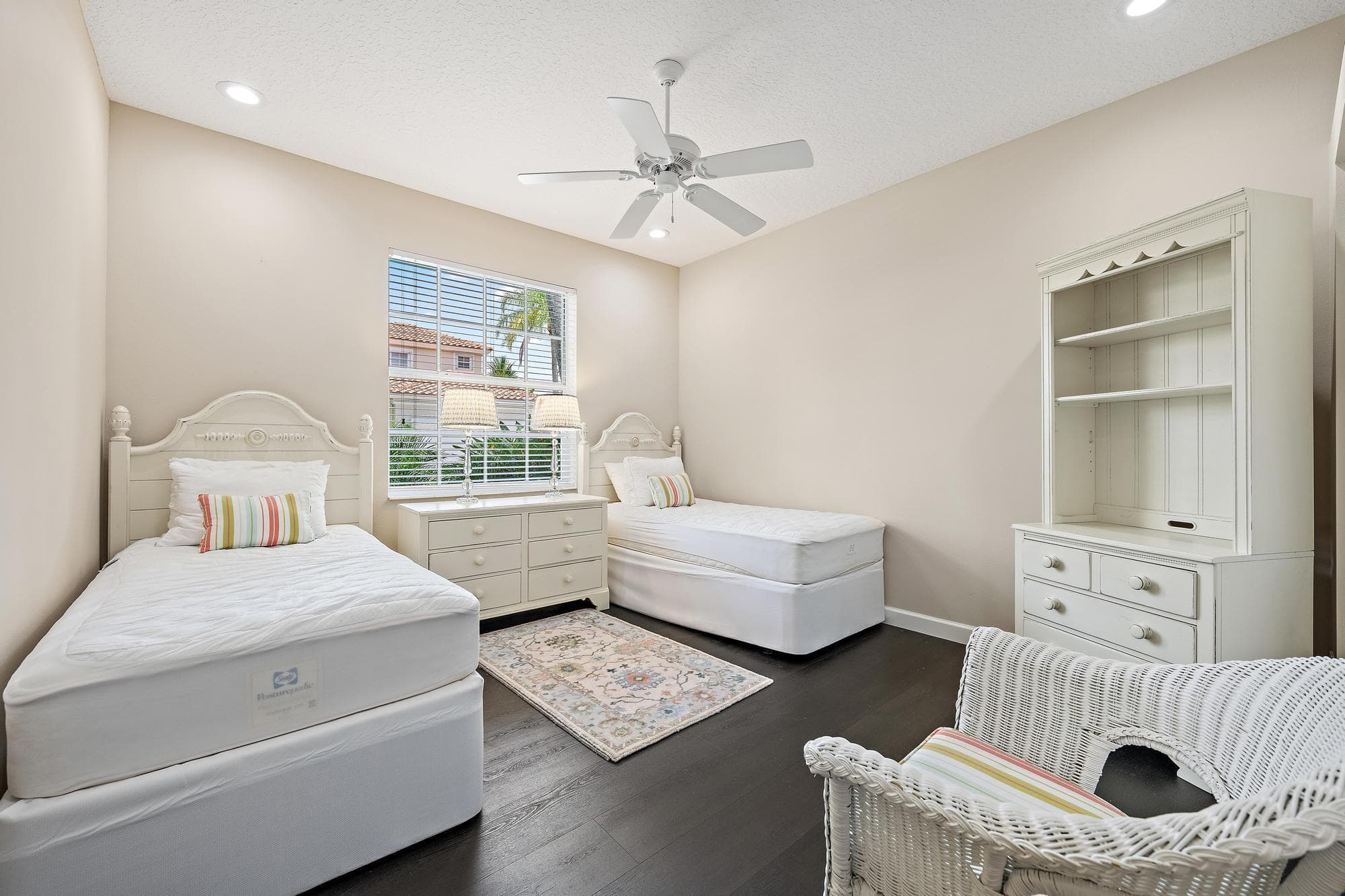 8164 Sandpiper Way, West Palm Beach, FL 33412 — photo 20 of 51
