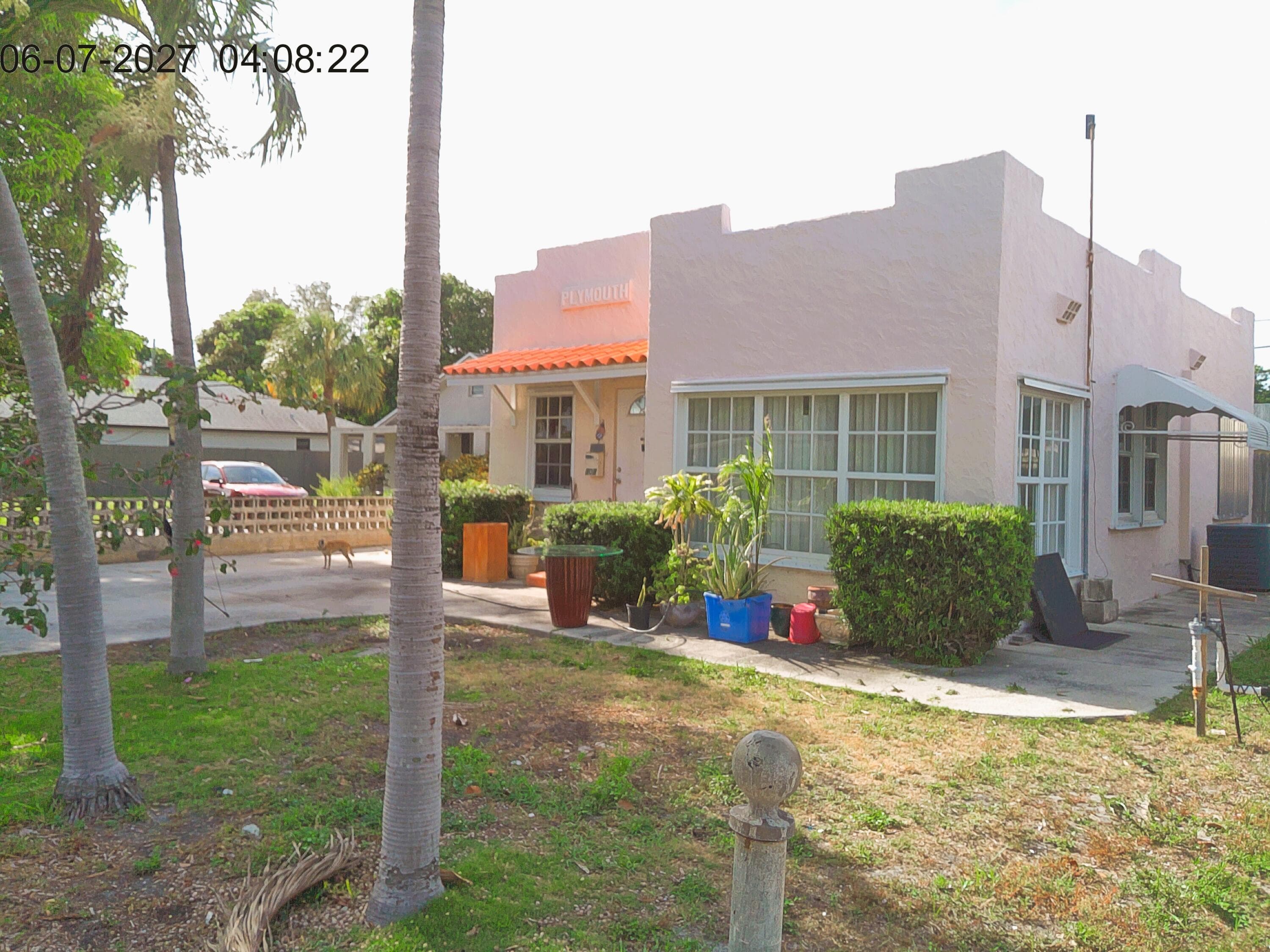 505 Independence Road, West Palm Beach, FL 33405 — photo 3 of 21