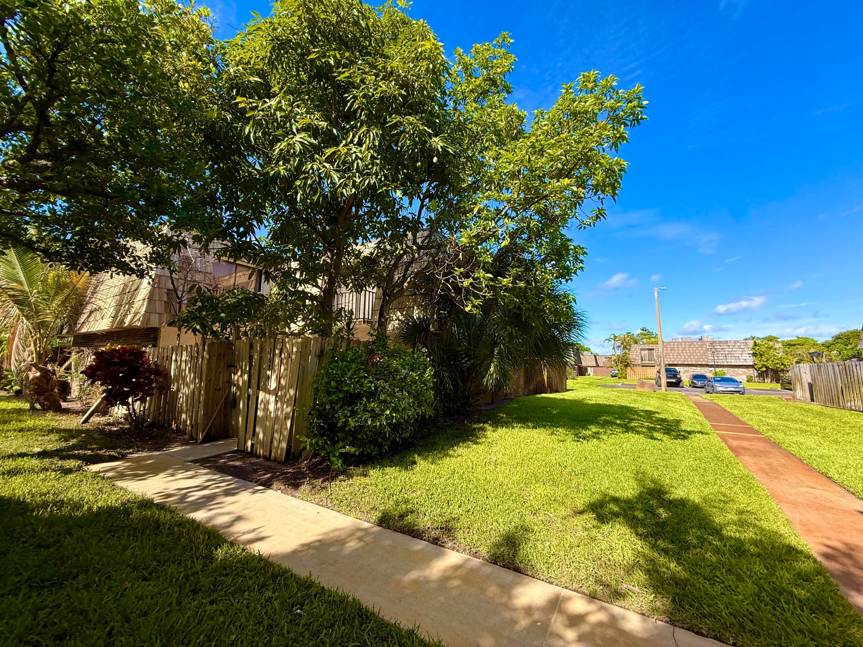 1684 Forest Lakes Circle A, West Palm Beach, FL 33406 — photo 6 of 124
