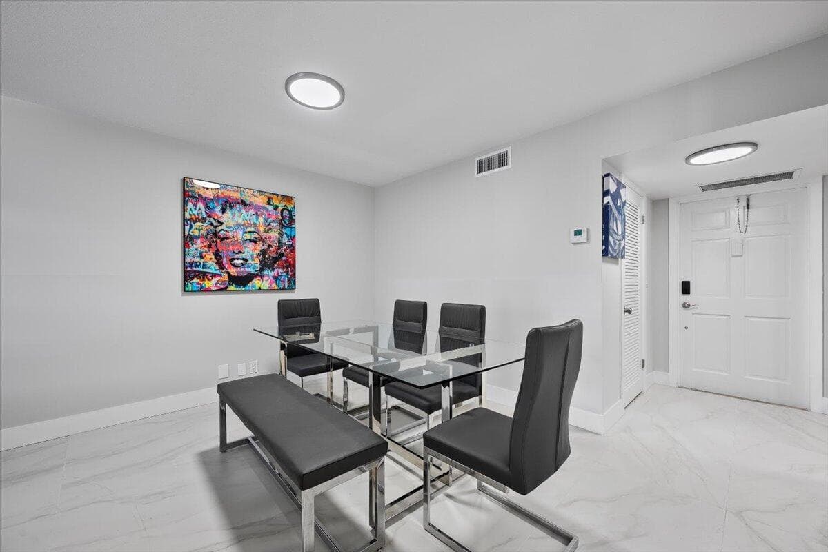 5500 Tamberlane Circle Apt 105, Palm Beach Gardens, FL 33418 — photo 5 of 24