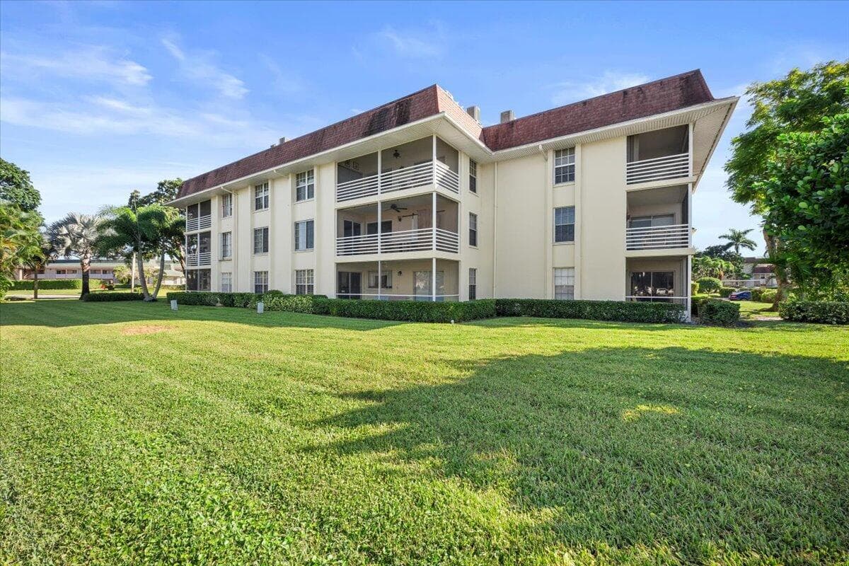 5500 Tamberlane Circle Apt 105, Palm Beach Gardens, FL 33418 — photo 20 of 24