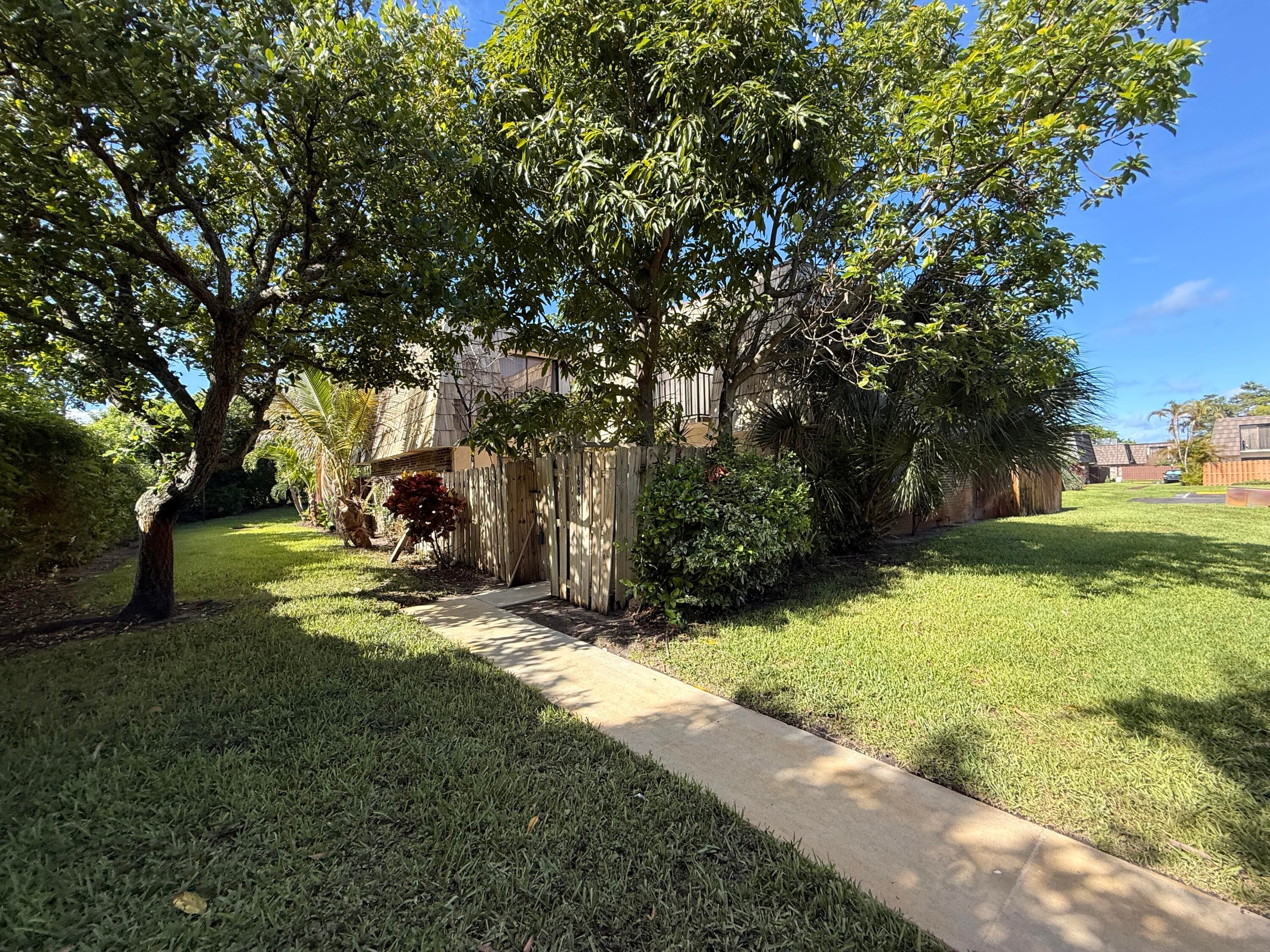 1684 Forest Lakes Circle A, West Palm Beach, FL 33406 — photo 69 of 124