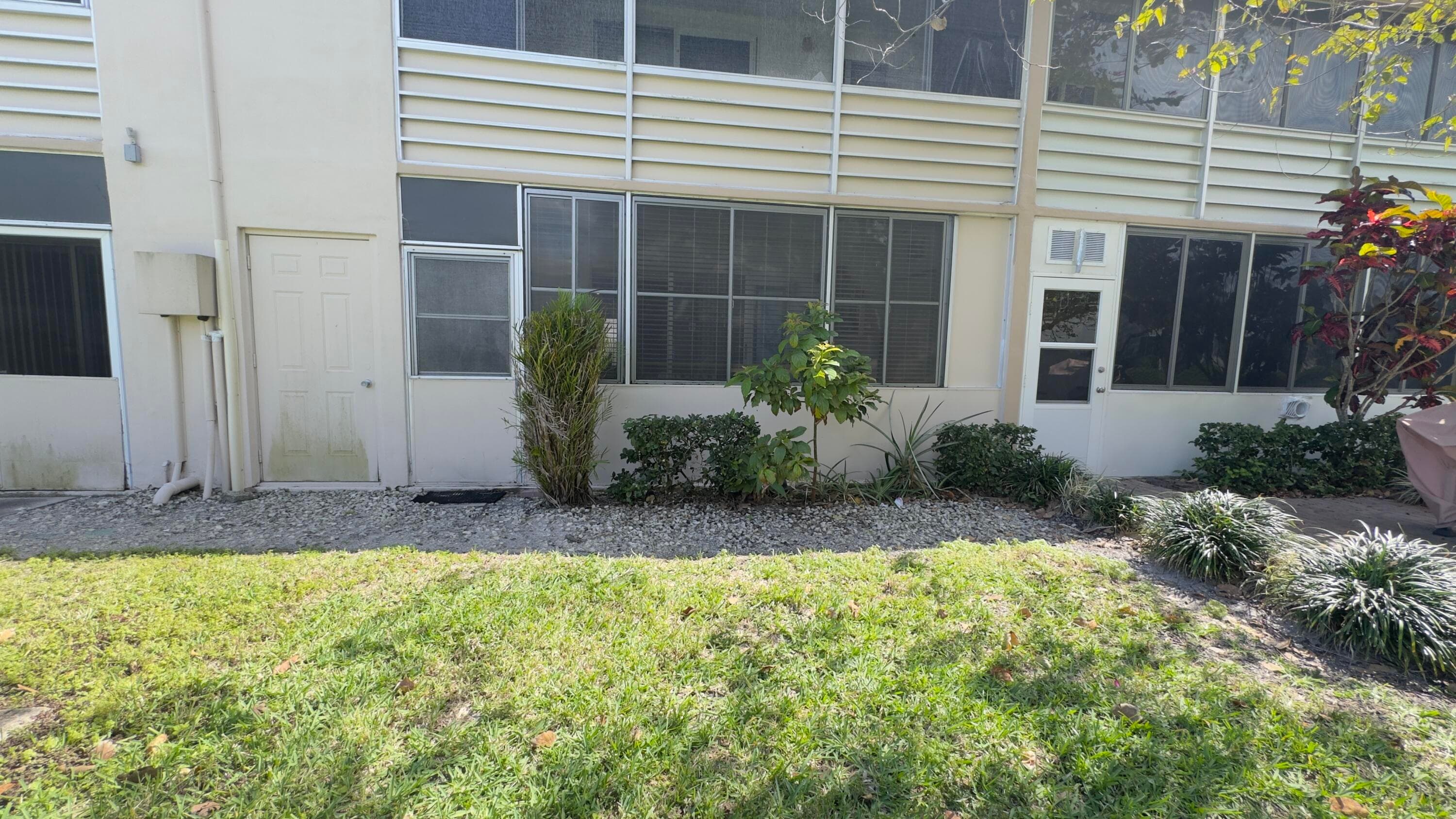 164 Kent J, West Palm Beach, FL 33417 — photo 38 of 39