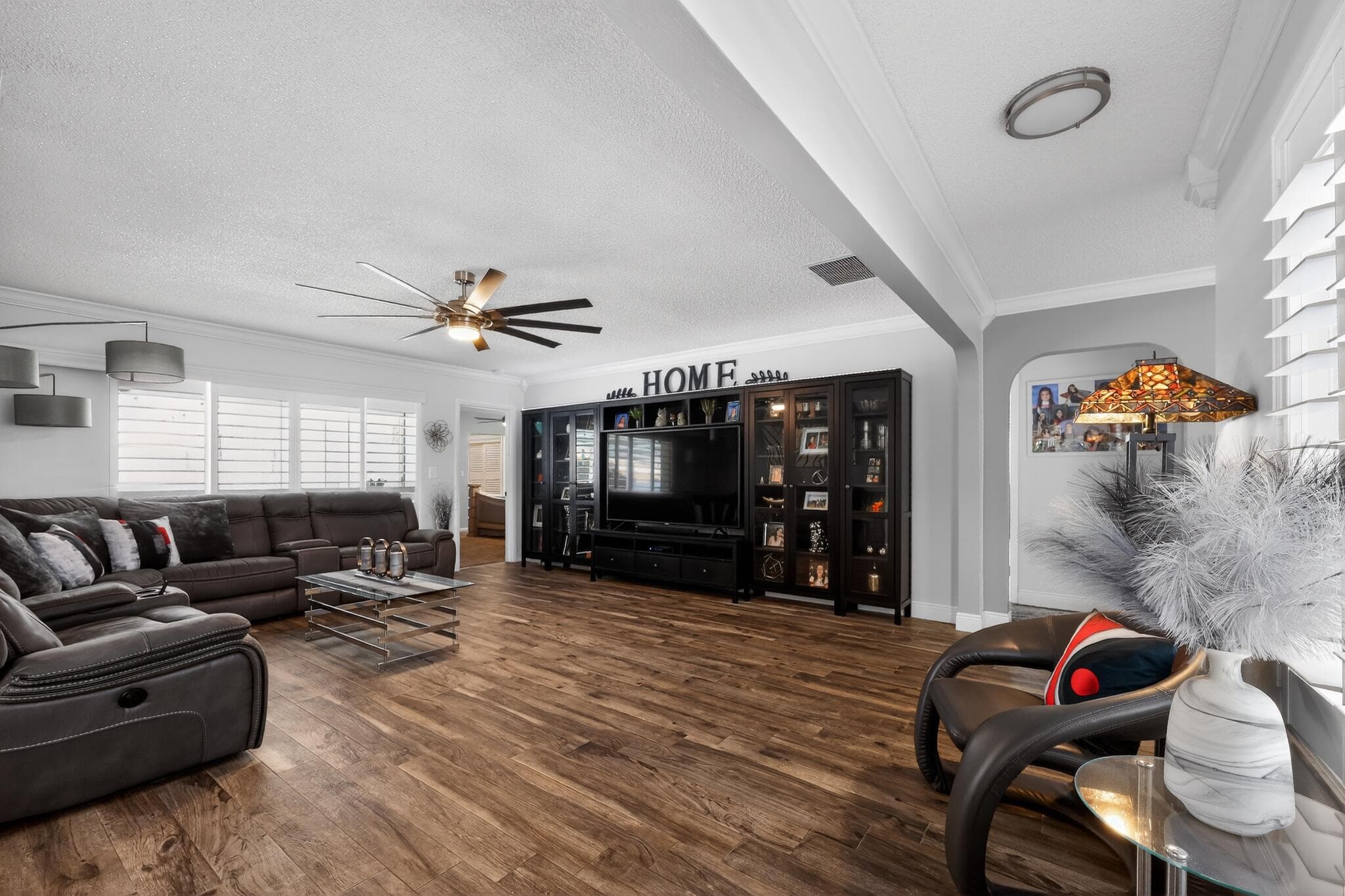 311 NW 93rd Terrace, Pembroke Pines, FL 33024 — photo 7 of 33