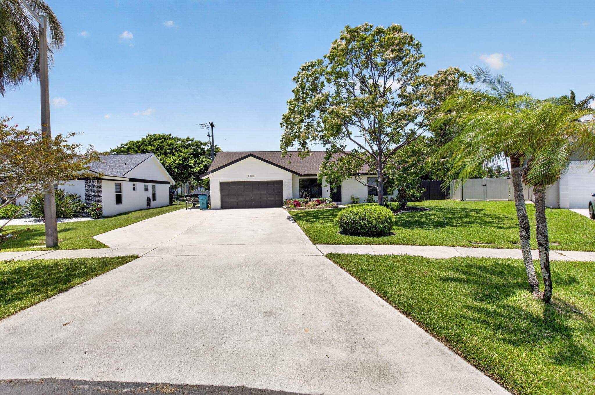 1273 NW 11th Street, Boynton Beach, FL 33426 — photo 4 of 65