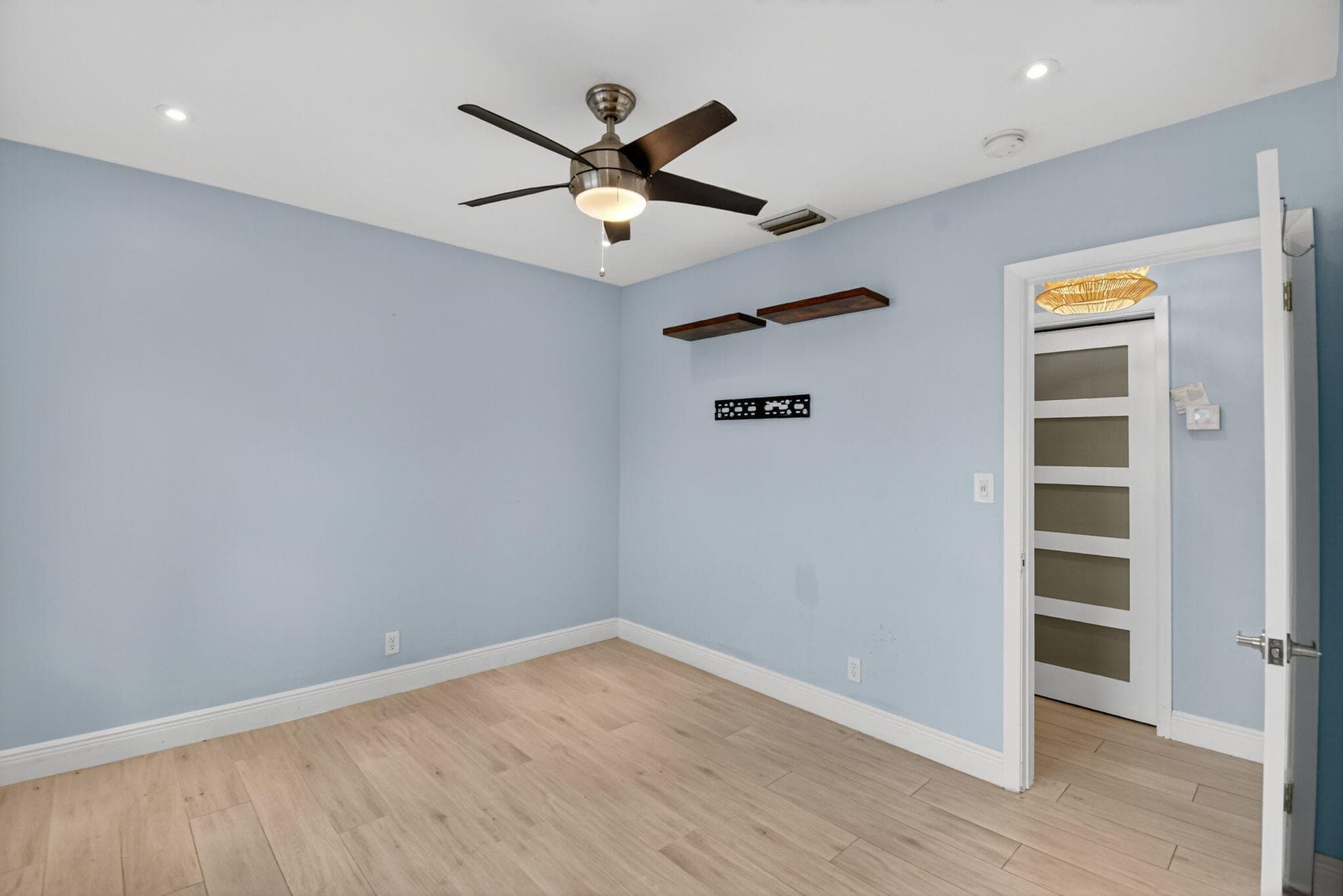 1606 NE 15th Avenue 1606, Fort Lauderdale, FL 33305 — photo 17 of 44