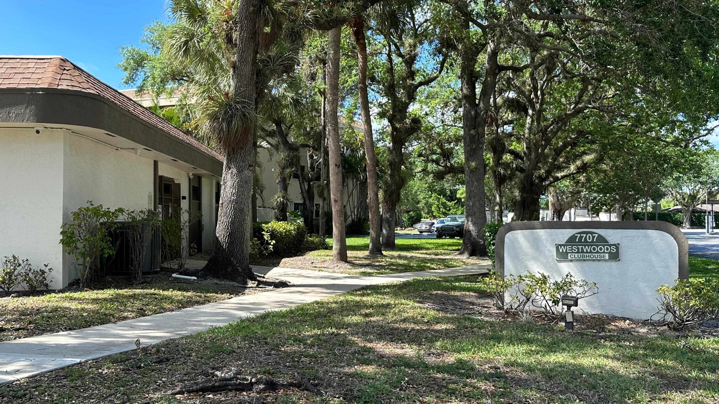 7547 NW 79th Avenue 108, Tamarac, FL 33321 — photo 4 of 7