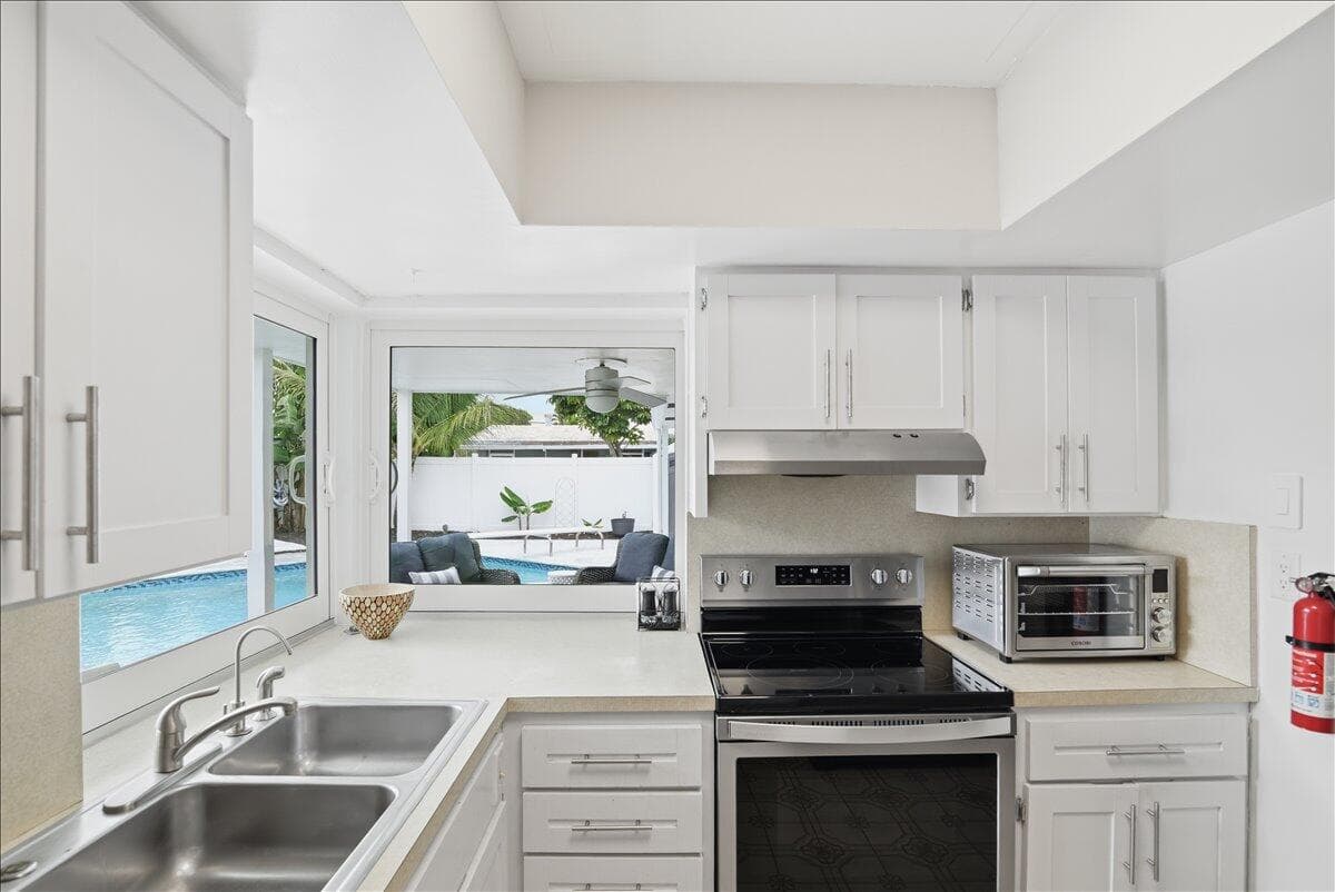 1730 NW 39th Street, Oakland Park, FL 33309 — photo 28 of 48