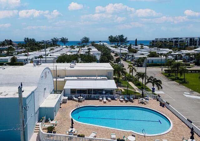 206 Eagle Drive E, Briny Breezes, FL 33435 — photo 19 of 20
