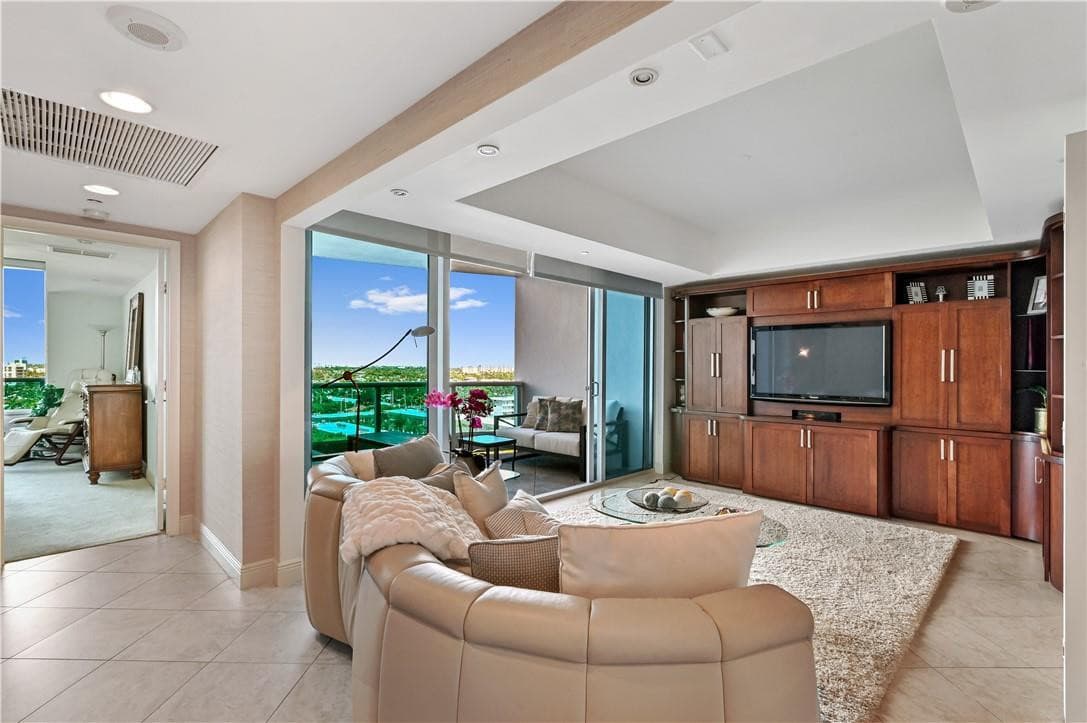 1600 S Ocean Boulevard 902, Lauderdale-By-The-Sea, FL 33062 — photo 5 of 56