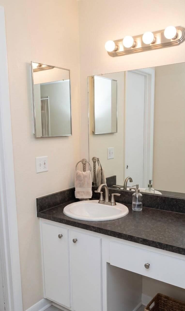 4437 Treehouse Lane 19a, Tamarac, FL 33319 — photo 5 of 6